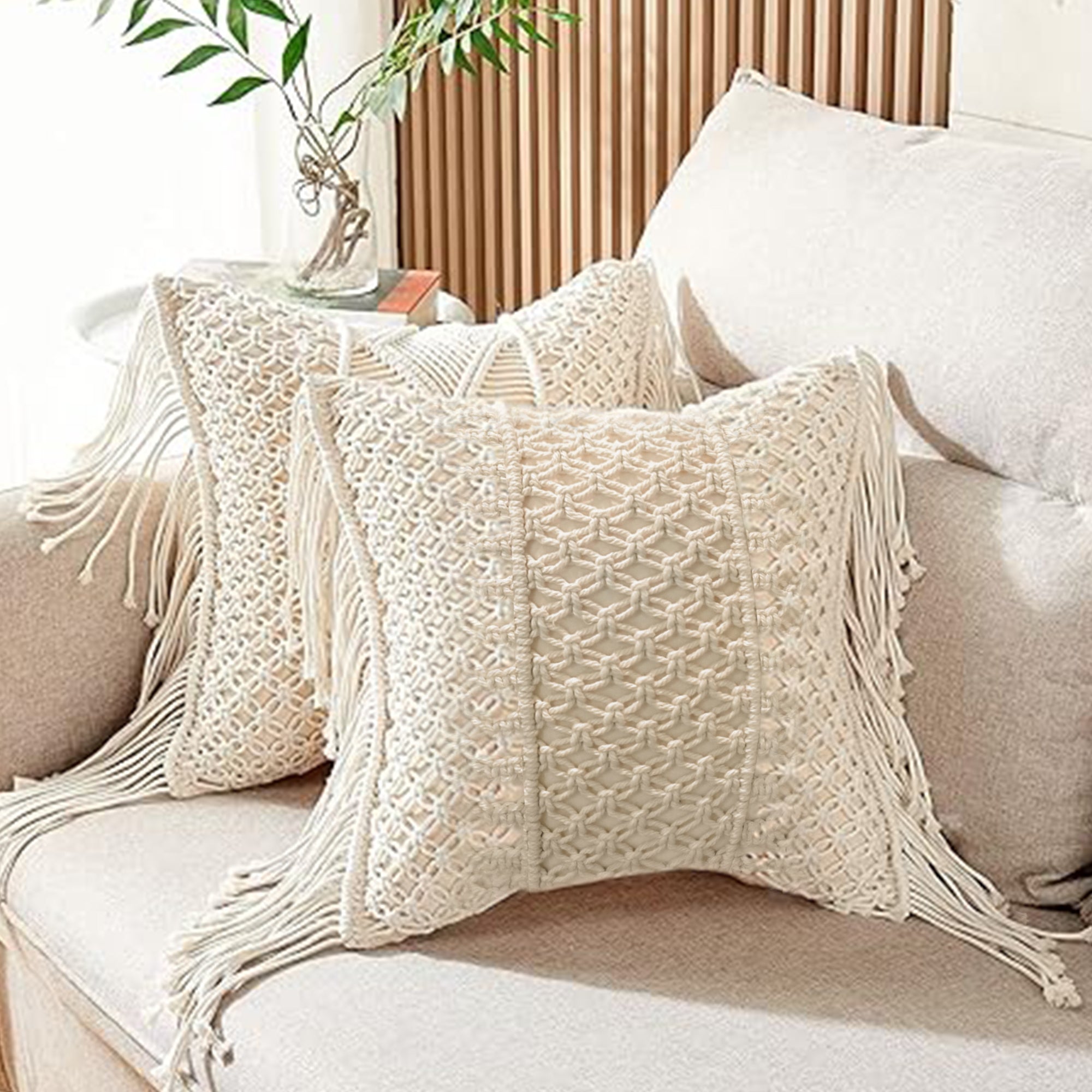 Beacon 45x45 cm rope cushion with textured fabric and decorative design, perfect for sofa or armchair decor.