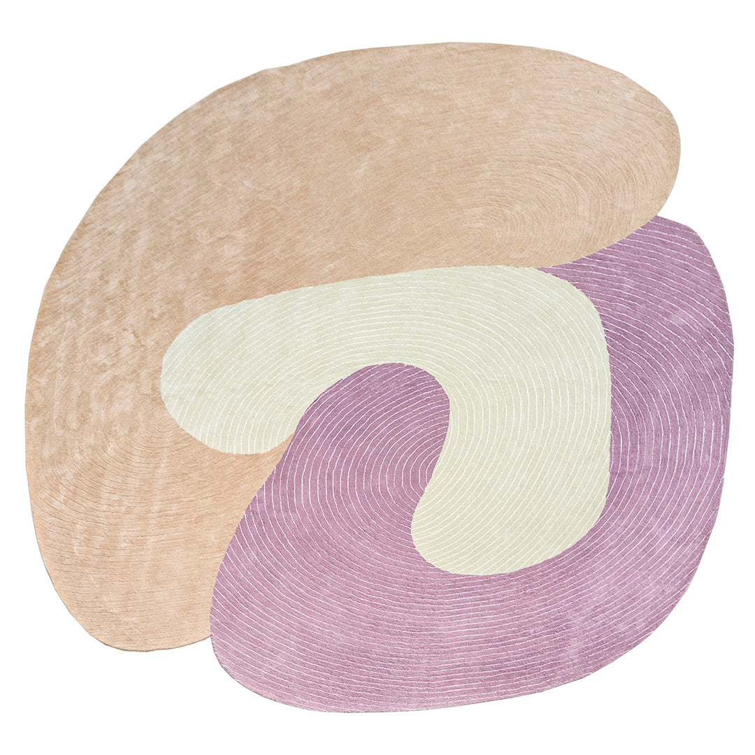 Beige, brown, and pink wool rug 500x500 cm by Javi, featuring a soft textured surface and intricate pattern design.