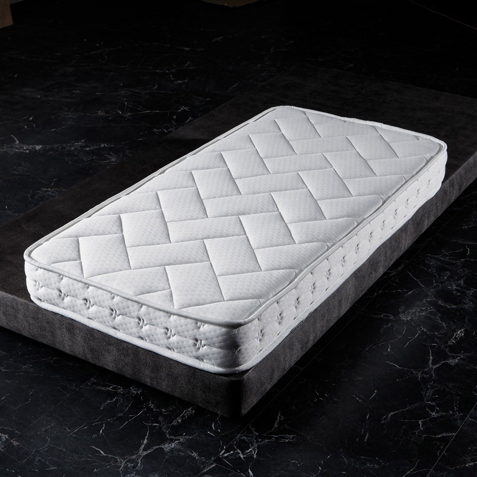 60 x 120 Cm Indivani Baby Joy Kids Mattress IDVNI-BJ60x120 -  Mattresses - ebarza Furniture UAE | Shop Modern Furniture in Abu Dhabi & Dubai - مفروشات ايبازرا في الامارات | تسوق اثاث عصري وديكورات مميزة في دبي وابوظبي