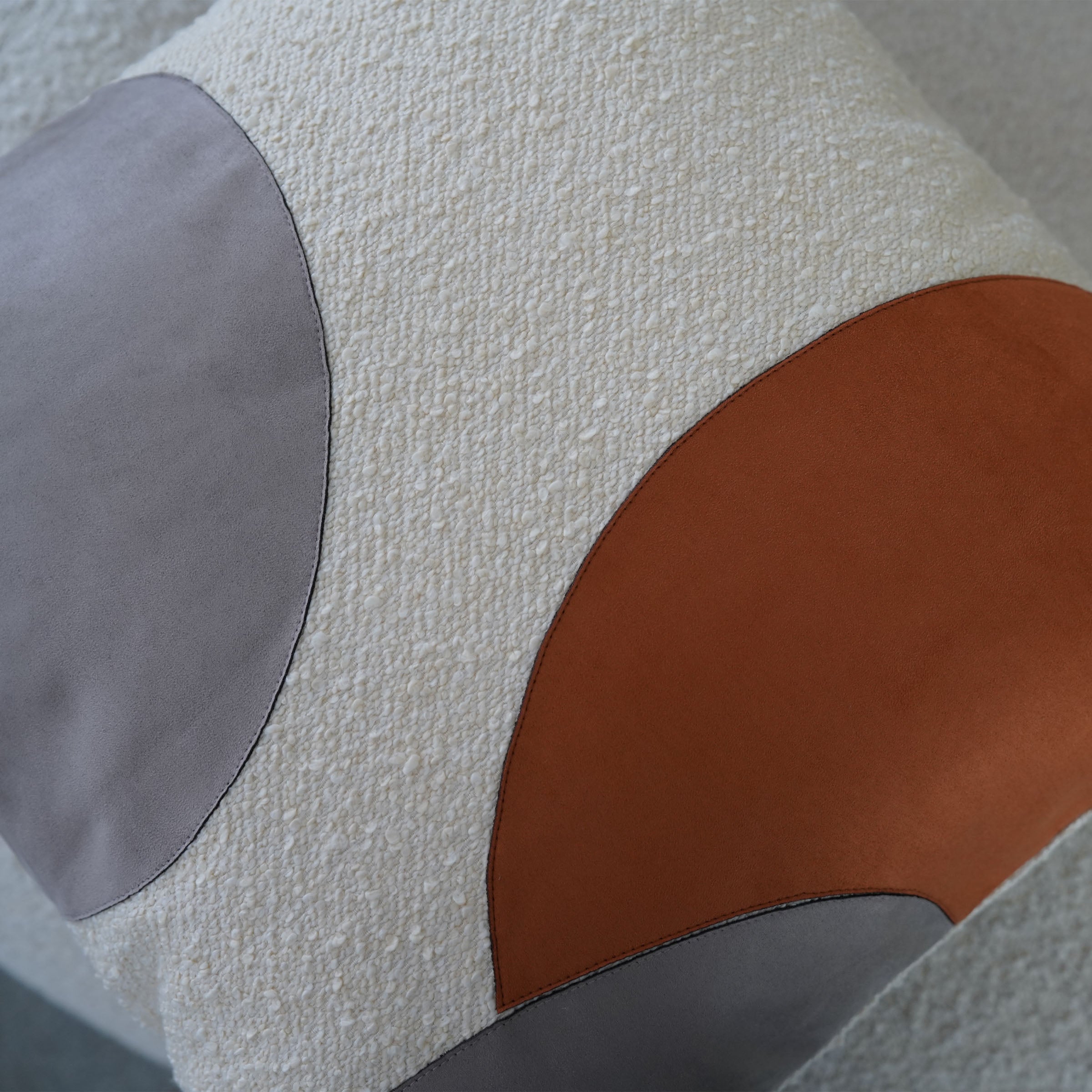 60x60Cm Ebarza Maka Patchwork Cushion ECC130 -  Cushions - ebarza Furniture UAE | Shop Modern Furniture in Abu Dhabi & Dubai - مفروشات ايبازرا في الامارات | تسوق اثاث عصري وديكورات مميزة في دبي وابوظبي
