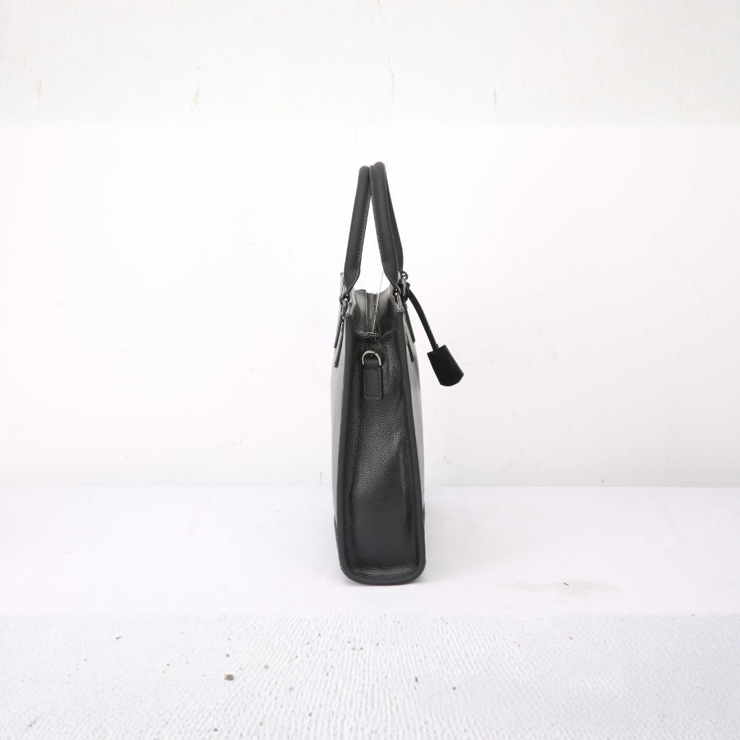 Pre-order 65 Days Delivery Ebarza Travelling Handbag AL-11-98811 -  Bags - ebarza Furniture UAE | Shop Modern Furniture in Abu Dhabi & Dubai - مفروشات ايبازرا في الامارات | تسوق اثاث عصري وديكورات مميزة في دبي وابوظبي