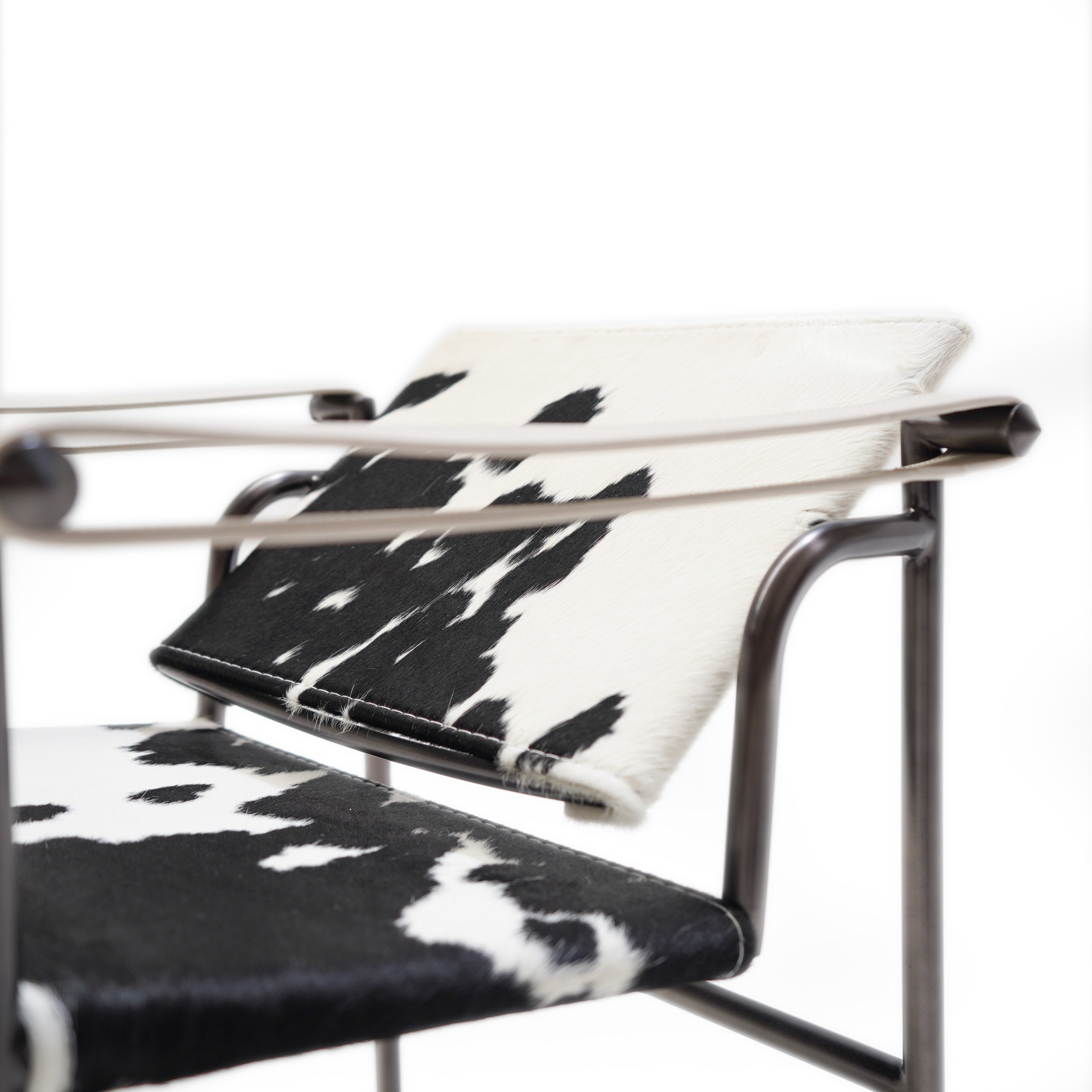 Classic Lounge Chair With Adjustable Back CC213 -  Lounge Chairs | كرسي صالة بيج من الألياف الزجاجية - ebarza Furniture UAE | Shop Modern Furniture in Abu Dhabi & Dubai - مفروشات ايبازرا في الامارات | تسوق اثاث عصري وديكورات مميزة في دبي وابوظبي