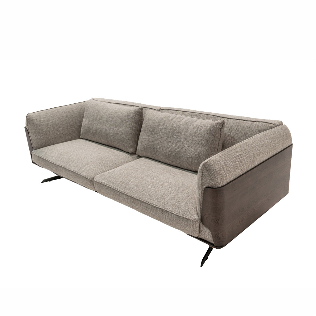 Brooklyn GAMMA sofa in beige fabric by HOMAGE KOLTUK, modern design with plush cushions and sleek wooden legs.