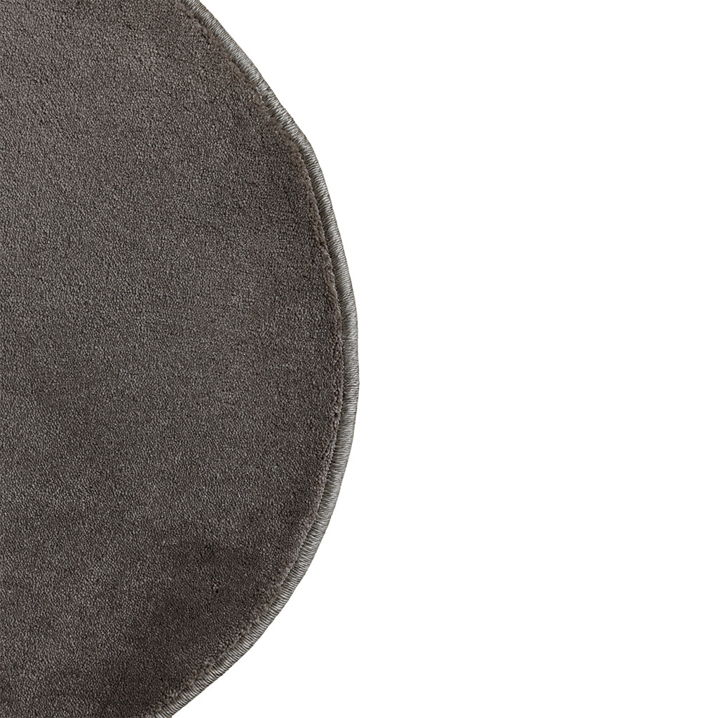 420x375 CM CLOVER-04 Round Rug - INNER (C1901) - OUTER BROWN 88 (C1631) - CLO-04