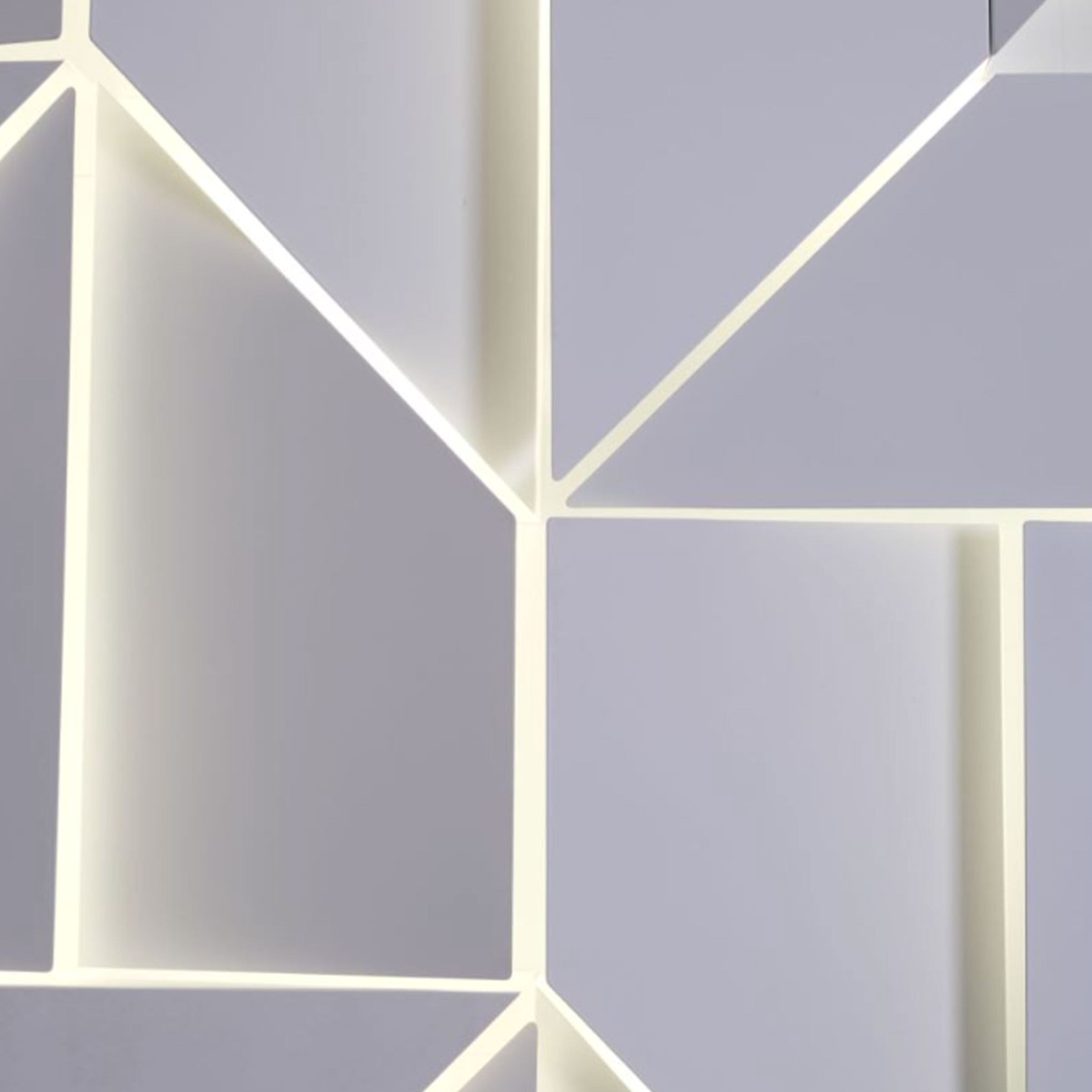 Origami Wall lamp CY-BD-1060 -  Wall Lamps | مصباح حائط اوريغامي - ebarza Furniture UAE | Shop Modern Furniture in Abu Dhabi & Dubai - مفروشات ايبازرا في الامارات | تسوق اثاث عصري وديكورات مميزة في دبي وابوظبي
