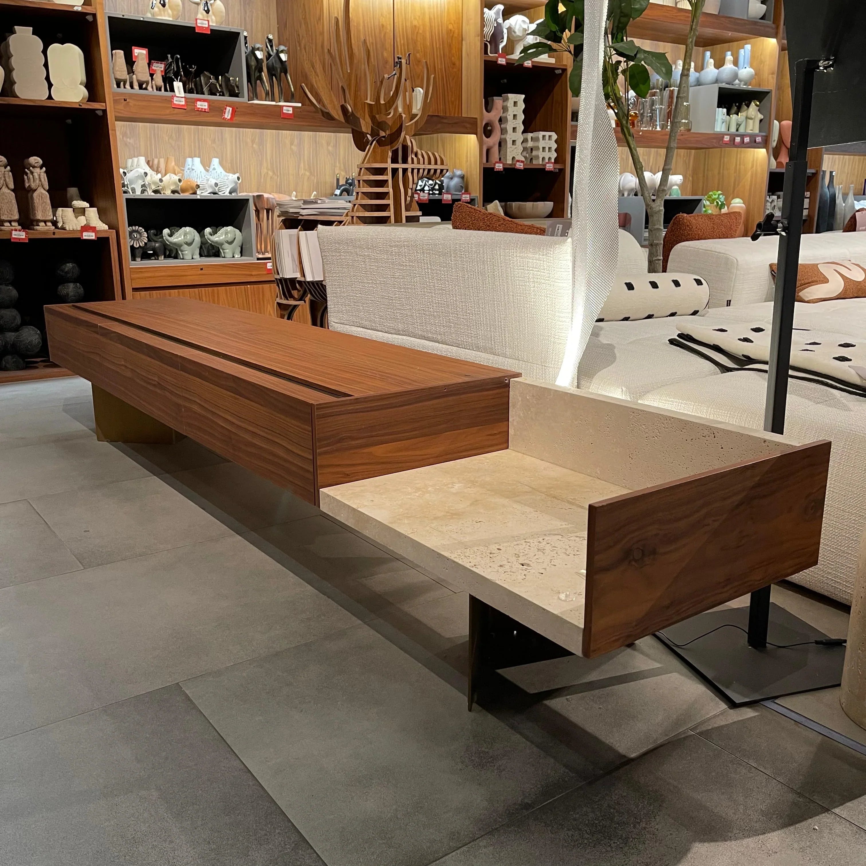 Display Item - Edessa Tv Unit Edsa-Tv - YAS -  DISPLAY ITEM - ebarza Furniture UAE | Shop Modern Furniture in Abu Dhabi & Dubai - مفروشات ايبازرا في الامارات | تسوق اثاث عصري وديكورات مميزة في دبي وابوظبي