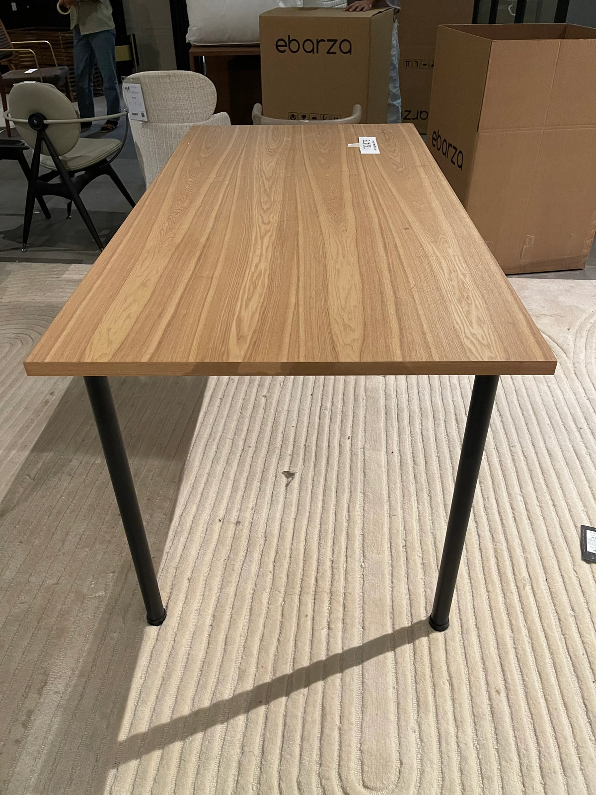 Display Item - Max Dining Table  Gt-419 - Yas