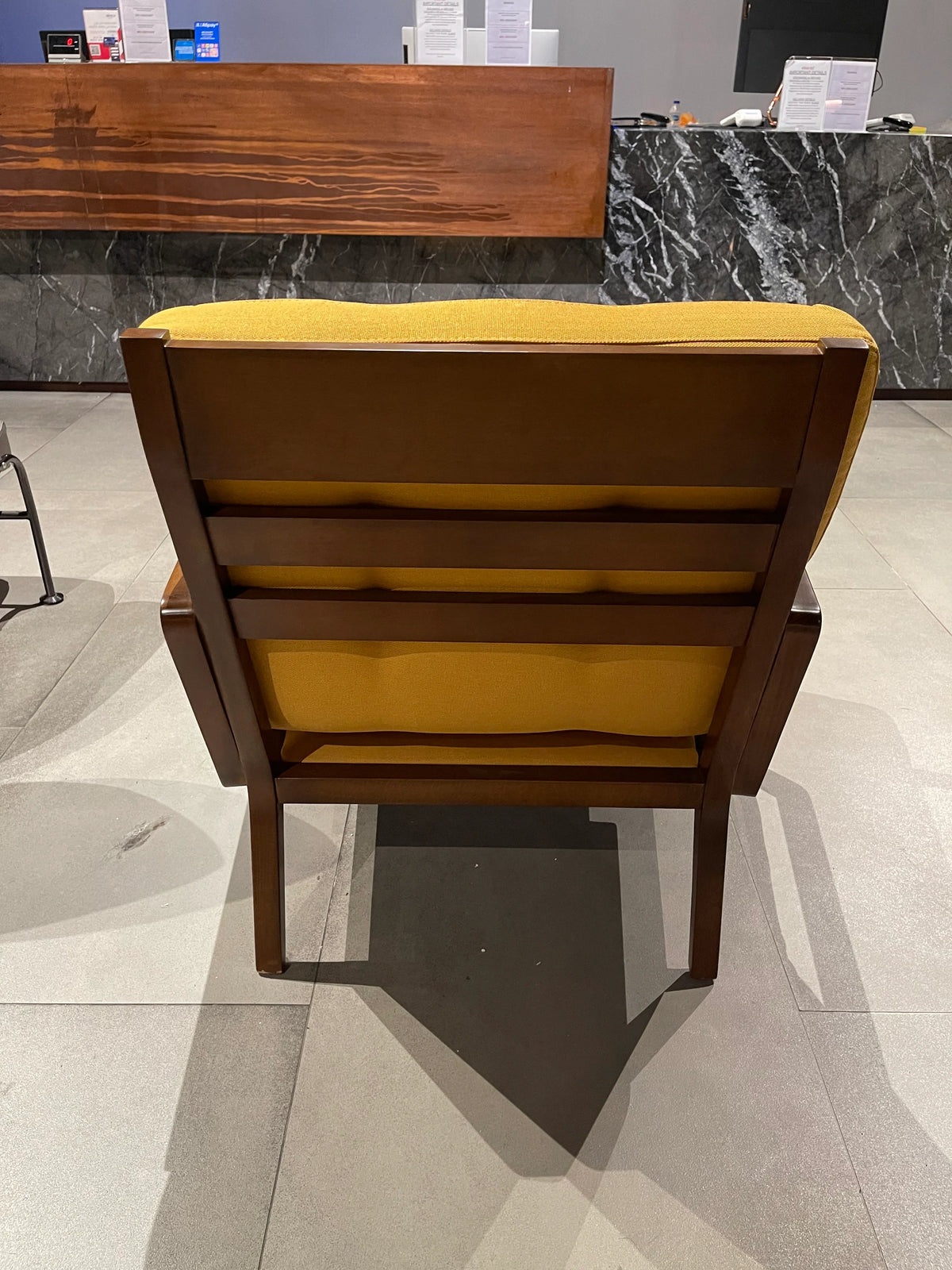 Display Item - Secrete Lounge Armchair Secs001-Lounge-Y - Yas