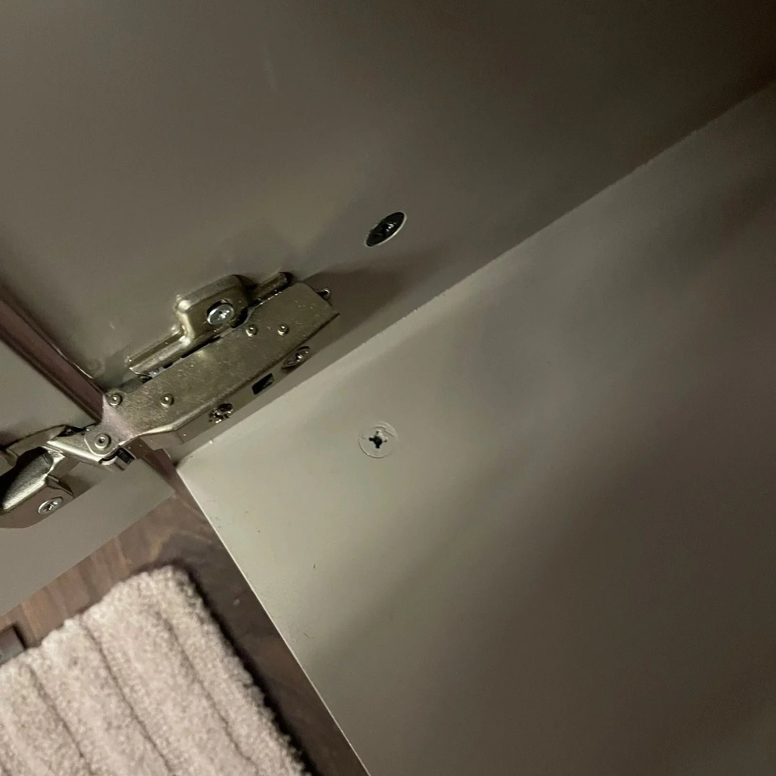 Display Item - Wagon Sideboard/ Console Orxwgn-Sbcnsl - YAS -  DISPLAY ITEM - ebarza Furniture UAE | Shop Modern Furniture in Abu Dhabi & Dubai - مفروشات ايبازرا في الامارات | تسوق اثاث عصري وديكورات مميزة في دبي وابوظبي