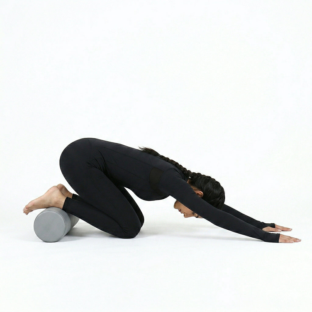 BEACON Epp Foam Leather Foam Roller for gym workouts, featuring a smooth foam surface and sturdy construction.