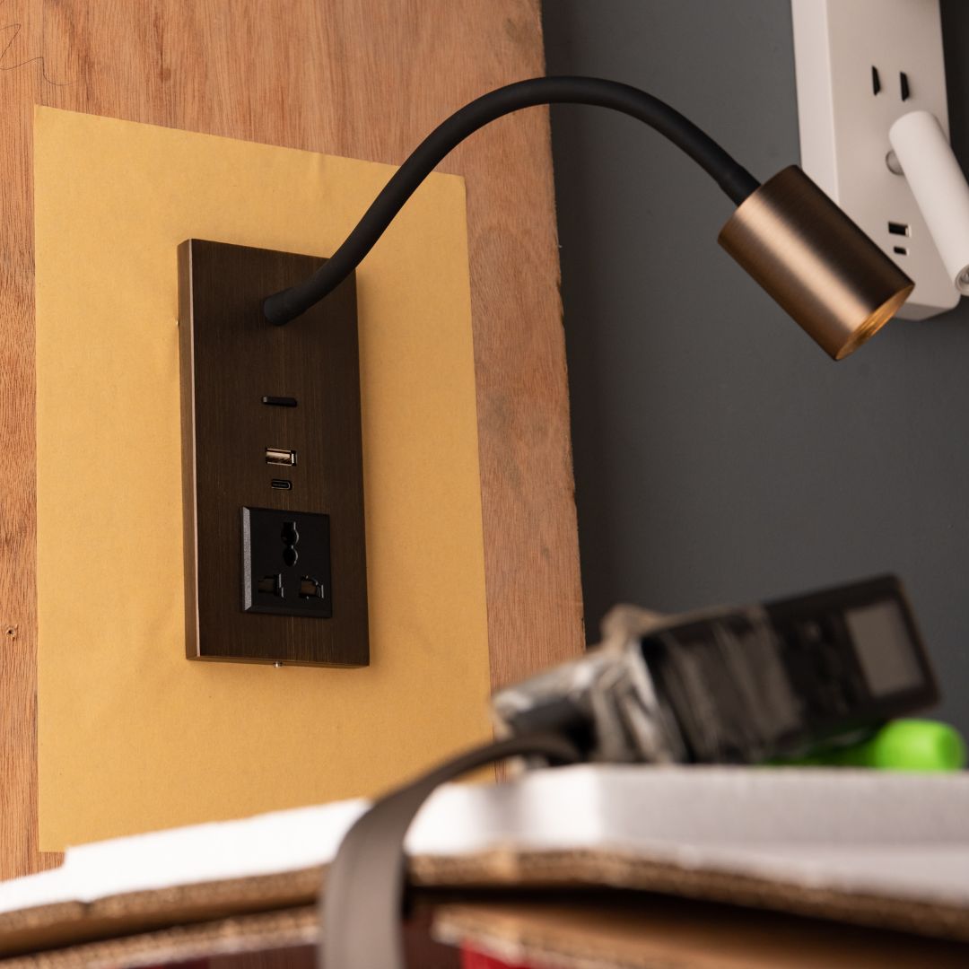 Flexo Hotel Style Headboard/ Wall Reading Lamp Flexo-Ez-WL-28AB -  Wall Lamps - ebarza Furniture UAE | Shop Modern Furniture in Abu Dhabi & Dubai - مفروشات ايبازرا في الامارات | تسوق اثاث عصري وديكورات مميزة في دبي وابوظبي