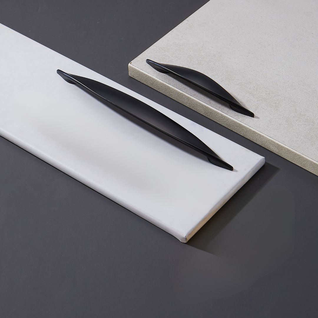 Handle Grey 7652-96 -  Door Handles - ebarza Furniture UAE | Shop Modern Furniture in Abu Dhabi & Dubai - مفروشات ايبازرا في الامارات | تسوق اثاث عصري وديكورات مميزة في دبي وابوظبي