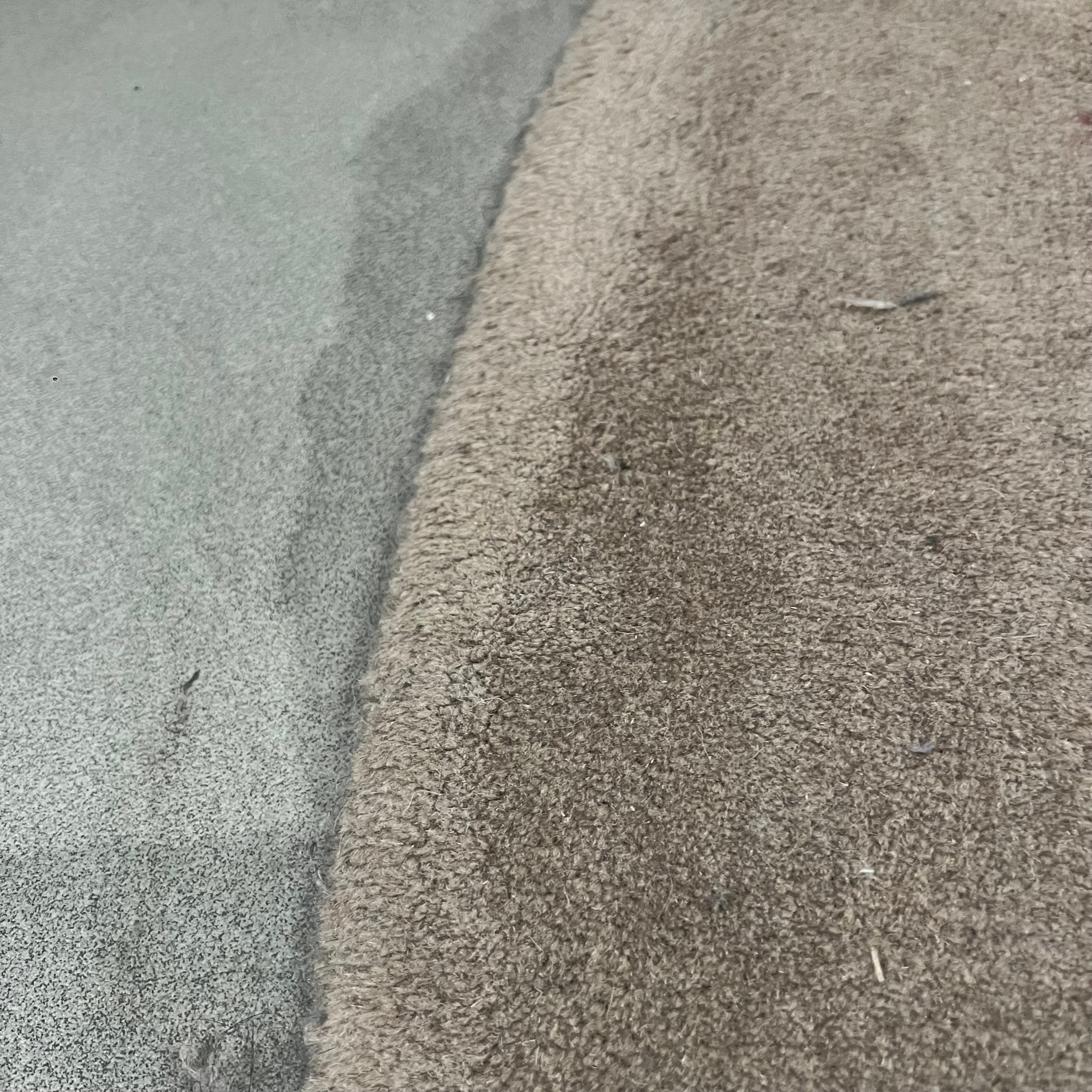 Display Item - 500X350 Cm  WOOL BEIGE AND BROWN Round Rug JH-22729 Nakheel -  Rugs - ebarza Furniture UAE | Shop Modern Furniture in Abu Dhabi & Dubai - مفروشات ايبازرا في الامارات | تسوق اثاث عصري وديكورات مميزة في دبي وابوظبي