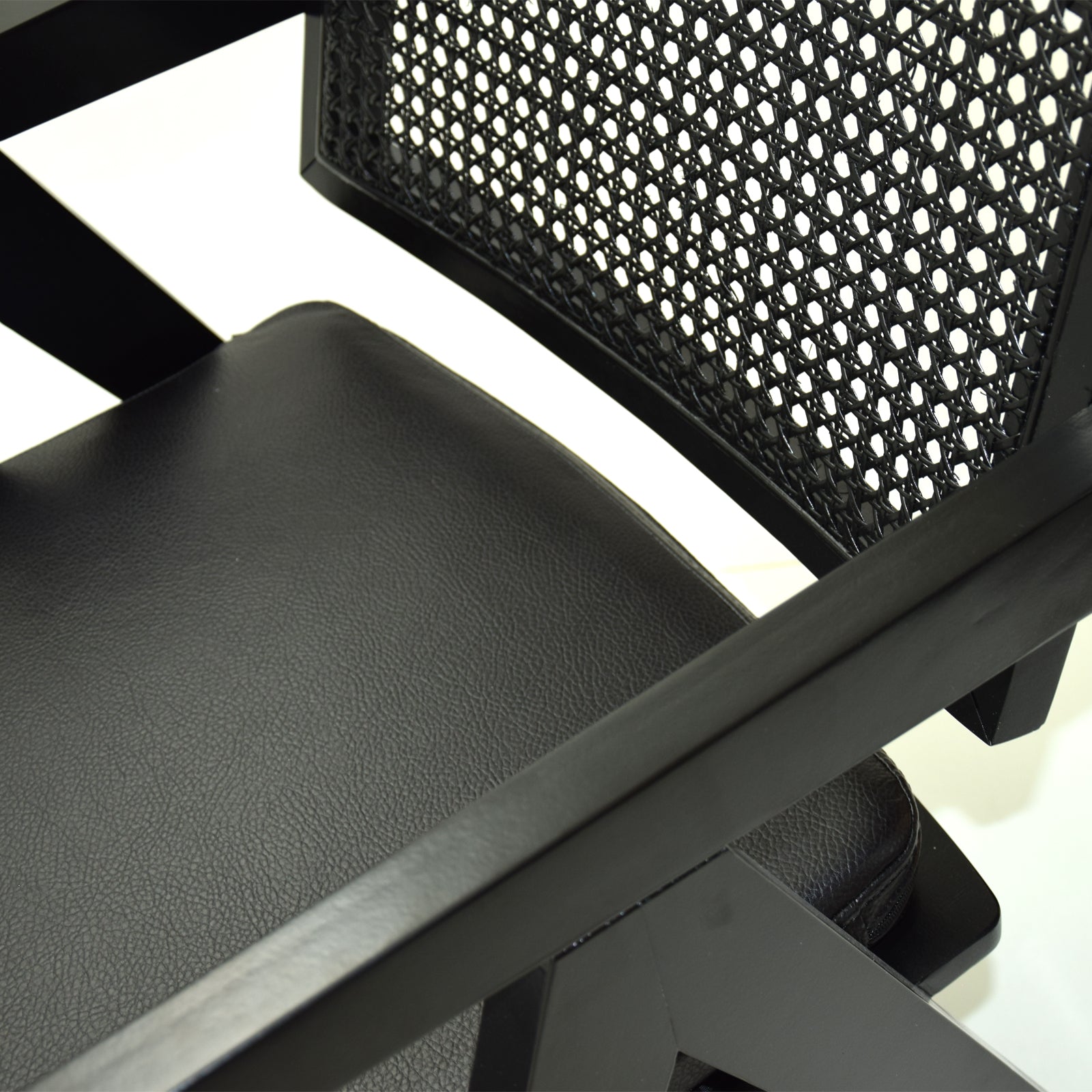 Moes Armchair Sanc-Mo034-Black cord -  Chairs | كرسي موس - ebarza Furniture UAE | Shop Modern Furniture in Abu Dhabi & Dubai - مفروشات ايبازرا في الامارات | تسوق اثاث عصري وديكورات مميزة في دبي وابوظبي