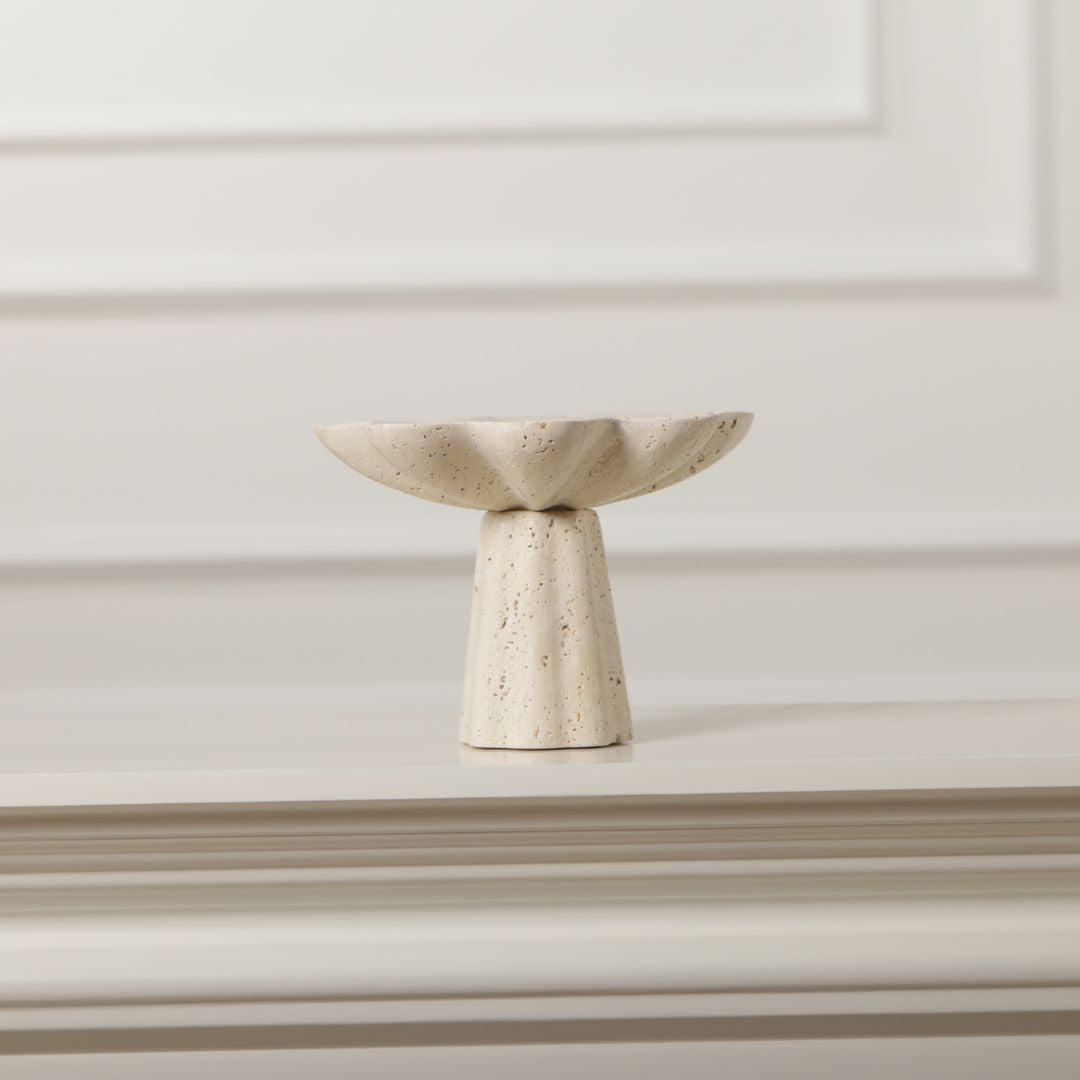 Pre-order 15 Days Delivery Petal-Shaped Marble Vase KC5046A