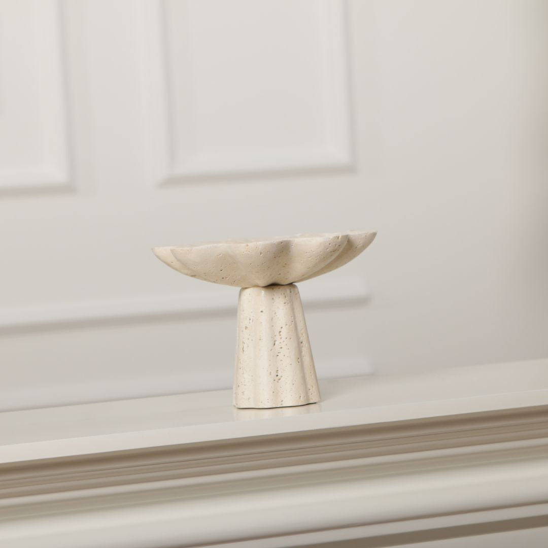 Pre-order 15 Days Delivery Petal-Shaped Marble Vase KC5046A