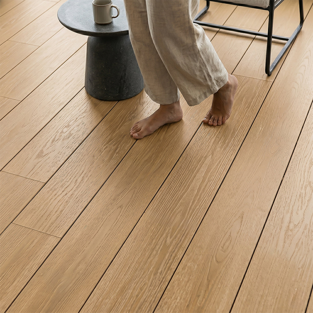 Solid dual-color parquet board by SENTAI-AHSTDG-22340, showcasing a polished wood surface with contrasting tones.