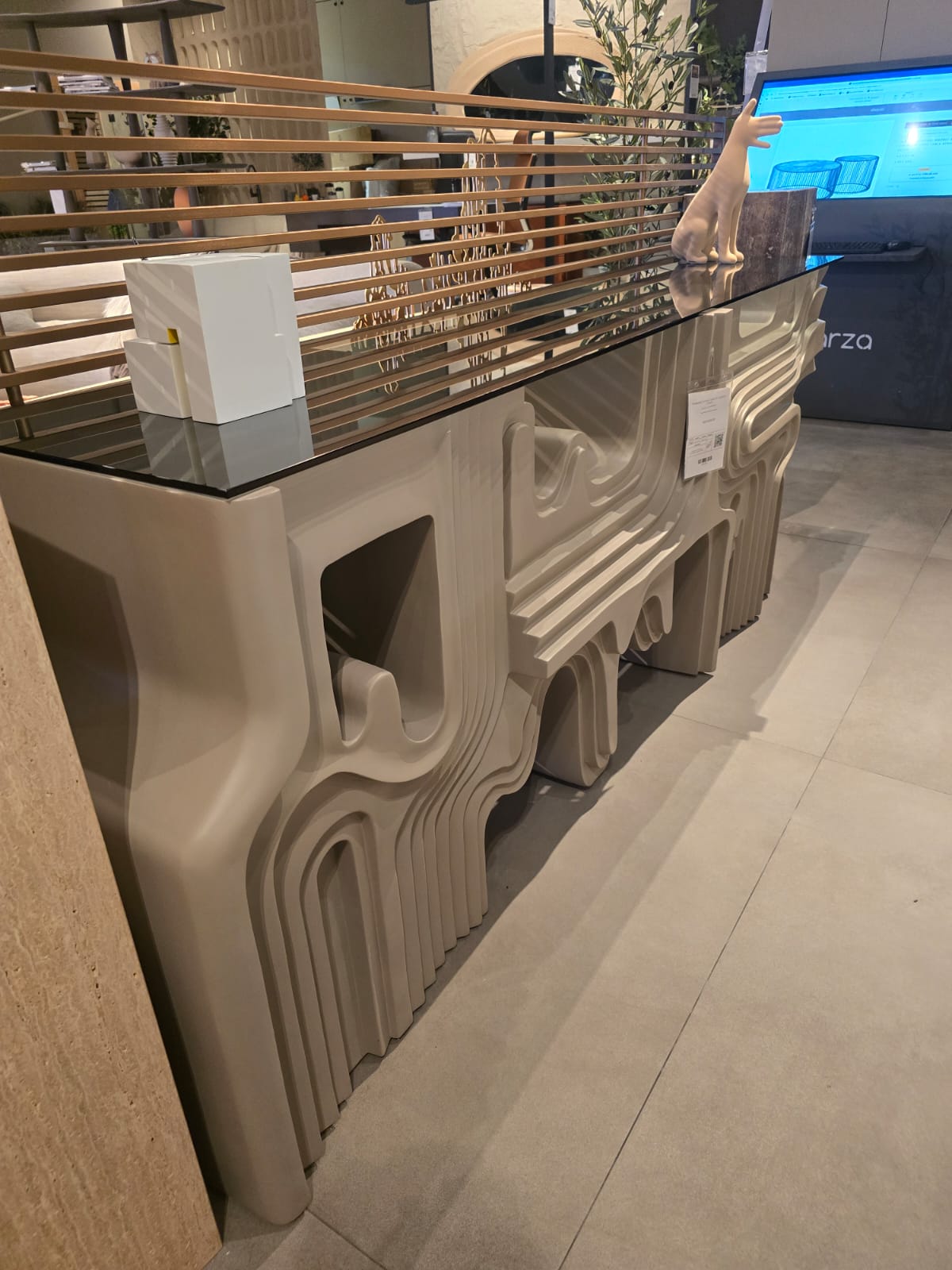 Display Item - Rhapsody Console Table PC-4009-01-NAKHEEL -  DISPLAY ITEM - ebarza Furniture UAE | Shop Modern Furniture in Abu Dhabi & Dubai - مفروشات ايبازرا في الامارات | تسوق اثاث عصري وديكورات مميزة في دبي وابوظبي