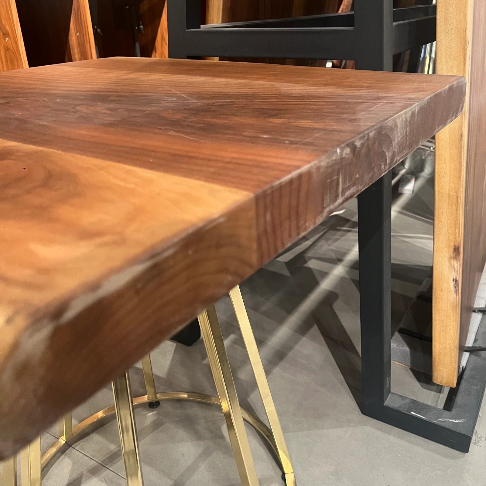 Live edge wooden dining table top by SANCREA, 70x70 cm, showcasing natural edge and wood grain details. Display item.
