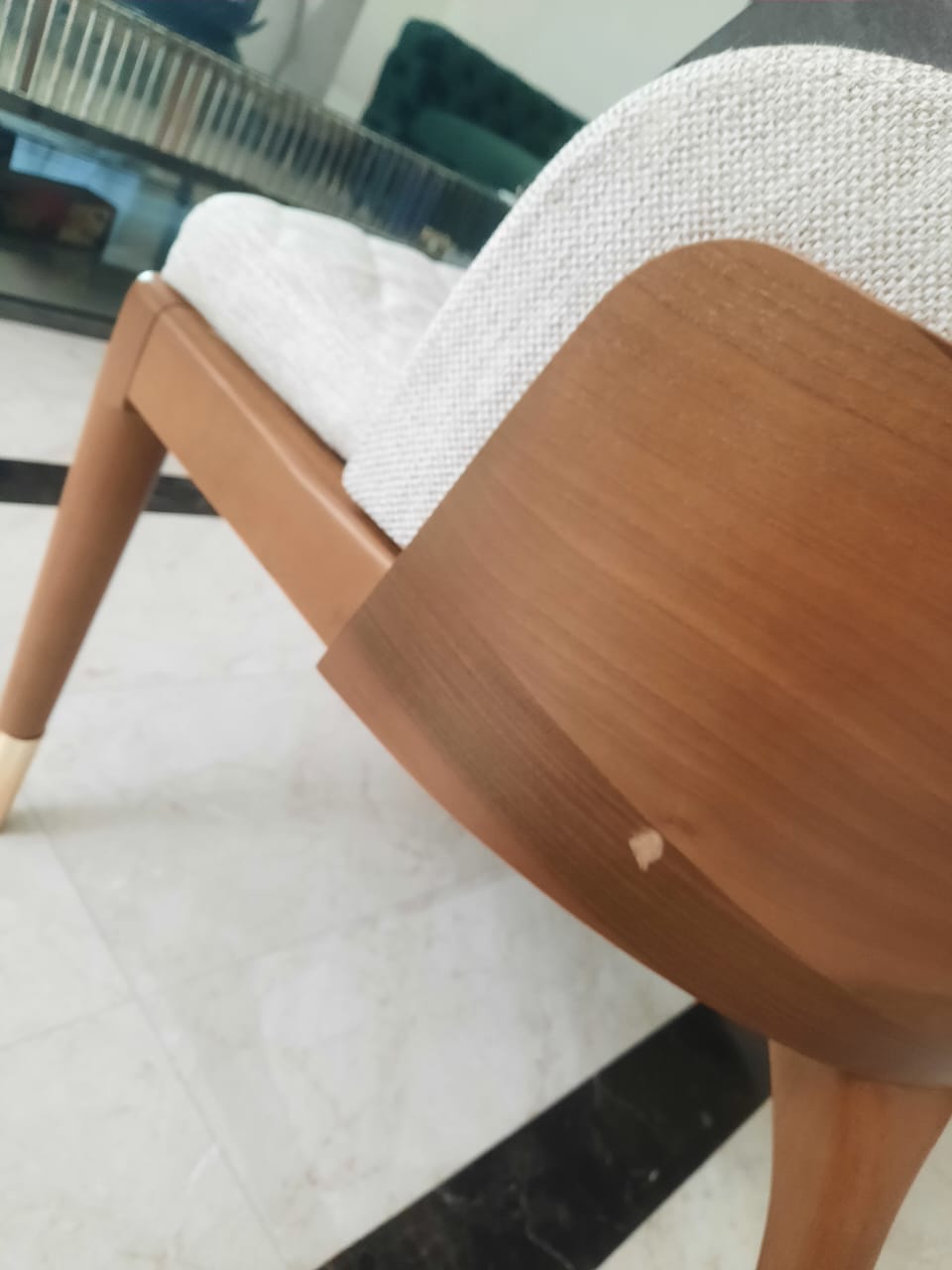 AS IS  Charla Plus Chair Charla-001 -  DISPLAY ITEM - ebarza Furniture UAE | Shop Modern Furniture in Abu Dhabi & Dubai - مفروشات ايبازرا في الامارات | تسوق اثاث عصري وديكورات مميزة في دبي وابوظبي