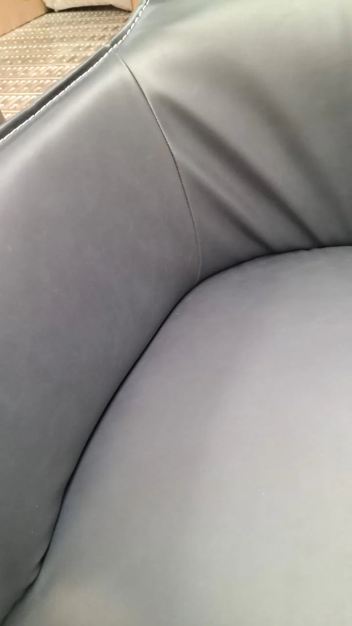 AS IS - Drancy Armchair Chair Sf017-B -  DISPLAY ITEM - ebarza Furniture UAE | Shop Modern Furniture in Abu Dhabi & Dubai - مفروشات ايبازرا في الامارات | تسوق اثاث عصري وديكورات مميزة في دبي وابوظبي
