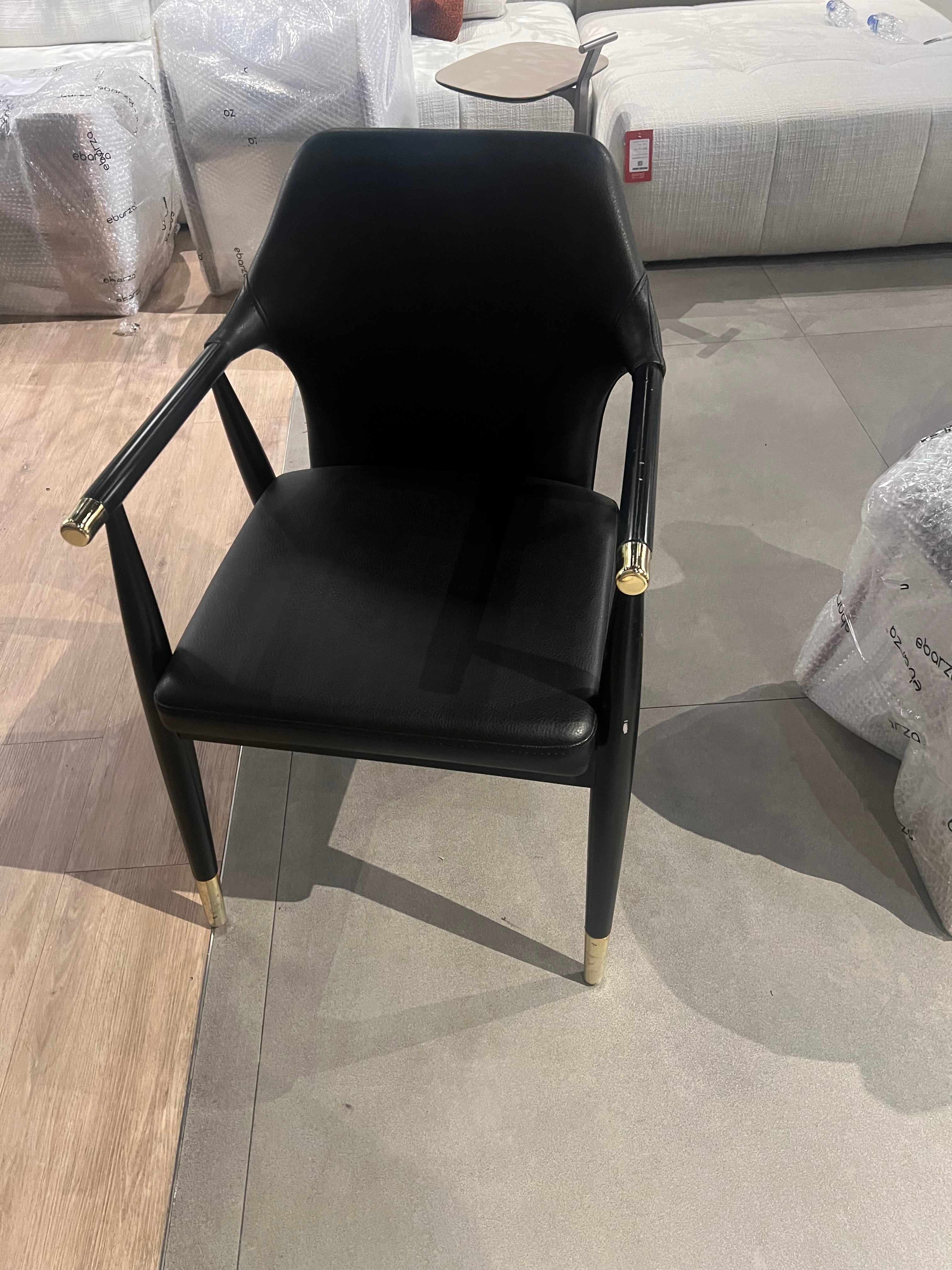 As Is - Malibu Black Chair Mal001 -  DISPLAY ITEM - ebarza Furniture UAE | Shop Modern Furniture in Abu Dhabi & Dubai - مفروشات ايبازرا في الامارات | تسوق اثاث عصري وديكورات مميزة في دبي وابوظبي