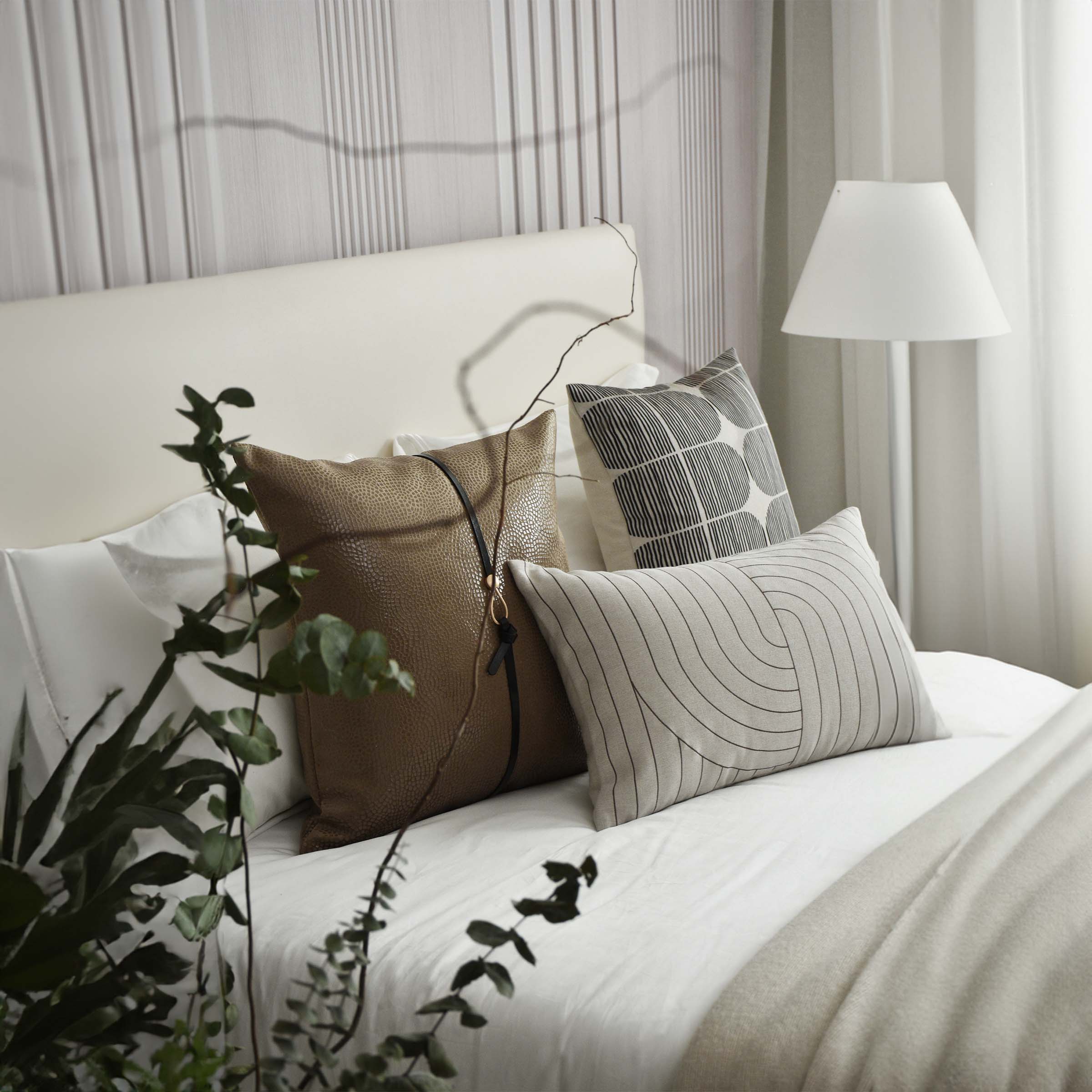 Aurther Full Bedding Set EBB030 -  Bedding - ebarza Furniture UAE | Shop Modern Furniture in Abu Dhabi & Dubai - مفروشات ايبازرا في الامارات | تسوق اثاث عصري وديكورات مميزة في دبي وابوظبي