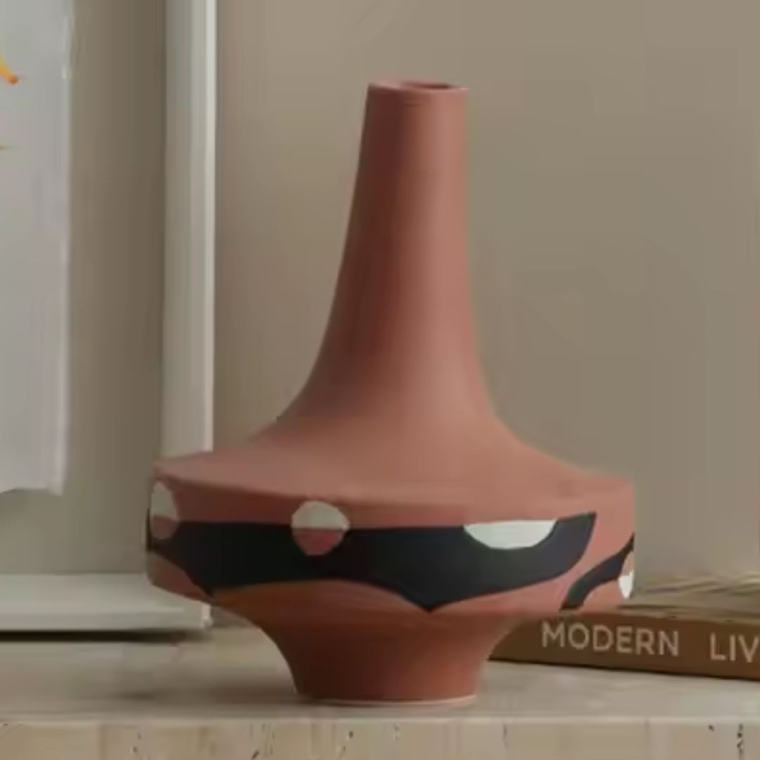Black And White Painted Red Hand-Painted Ceramics Vase-B FD-D25054B -  Vases - ebarza Furniture UAE | Shop Modern Furniture in Abu Dhabi & Dubai - مفروشات ايبازرا في الامارات | تسوق اثاث عصري وديكورات مميزة في دبي وابوظبي
