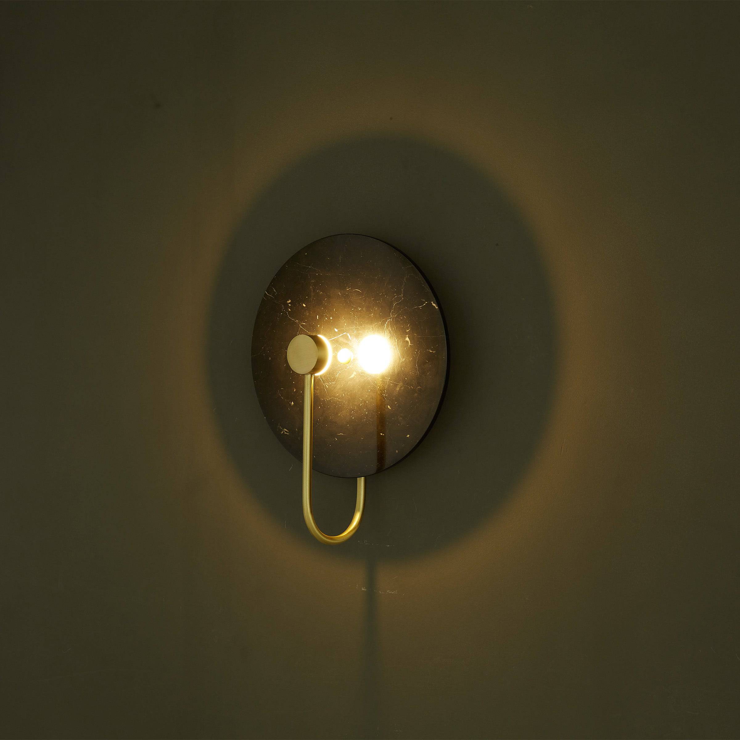 Black Marble Wall Lamp 6615-Bk -  Wall Lamps - ebarza Furniture UAE | Shop Modern Furniture in Abu Dhabi & Dubai - مفروشات ايبازرا في الامارات | تسوق اثاث عصري وديكورات مميزة في دبي وابوظبي