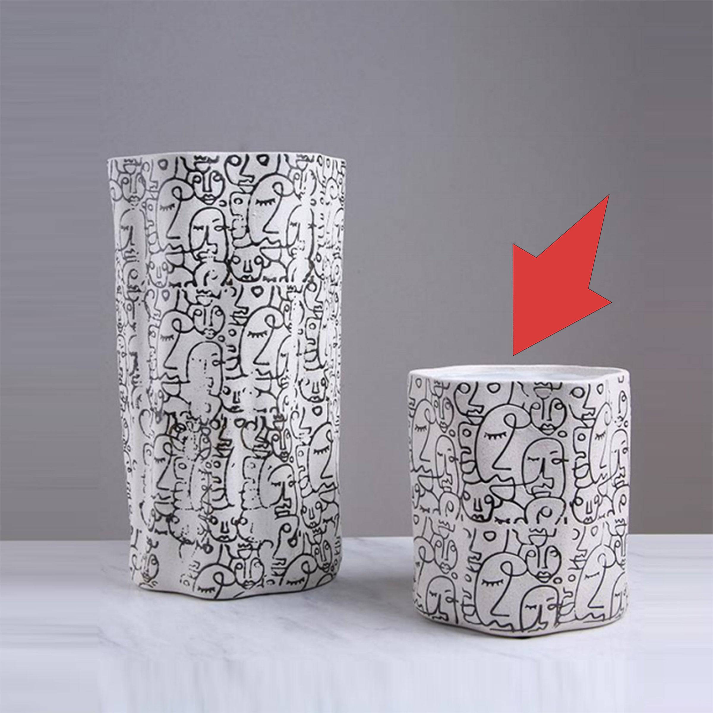 Black & White Hand-Drawn Ceramic Vase-B  Fa-D21050B -  Vases | مزهرية سيراميك مرسومة باليد بالأبيض والأسود - ebarza Furniture UAE | Shop Modern Furniture in Abu Dhabi & Dubai - مفروشات ايبازرا في الامارات | تسوق اثاث عصري وديكورات مميزة في دبي وابوظبي