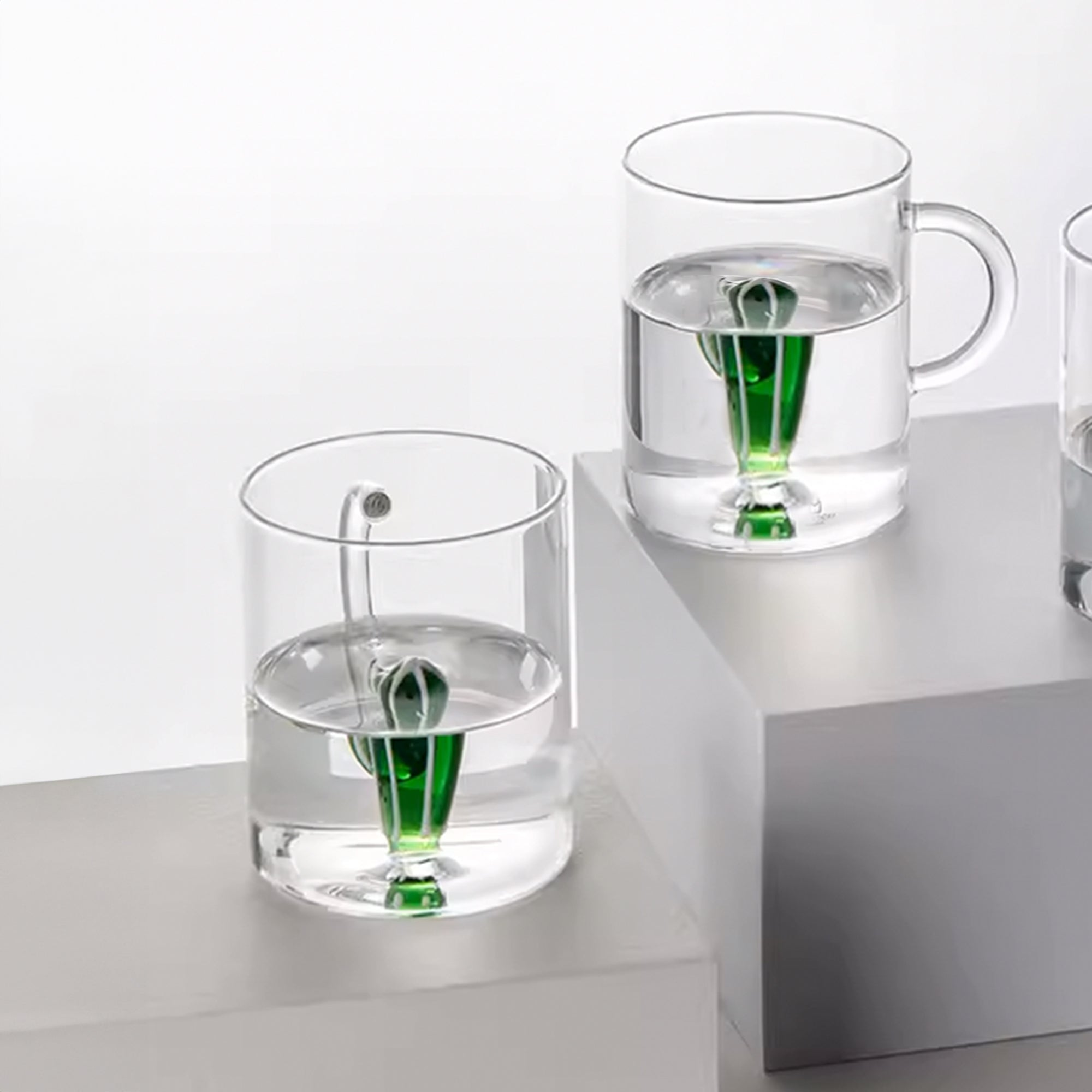 Ceramic cactus-shaped mug with 340ml capacity from BEACON drinkware collection, featuring a green cactus design.