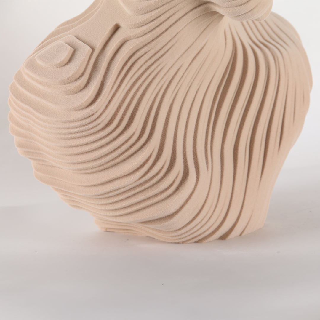 BEACON character sculpture KA3119B/C, a detailed home decor figurine showcasing artistic craftsmanship and intricate design.