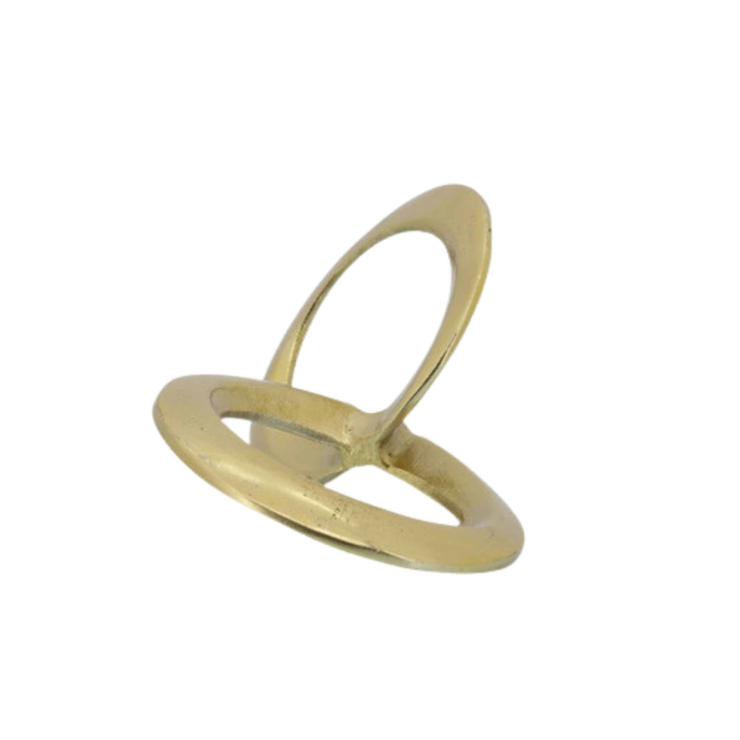 Circle Metal Links 30 Cm - Gold 16155-01 -  Home Decor Figurines | وصلات معدنية دائرية 30 سم - ذهبي - ebarza Furniture UAE | Shop Modern Furniture in Abu Dhabi & Dubai - مفروشات ايبازرا في الامارات | تسوق اثاث عصري وديكورات مميزة في دبي وابوظبي