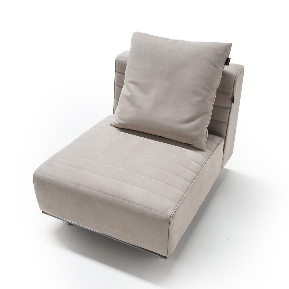 Cotton Lenin sofa inner unit by BEACON, designed for comfortable seating, shown in a close-up view.