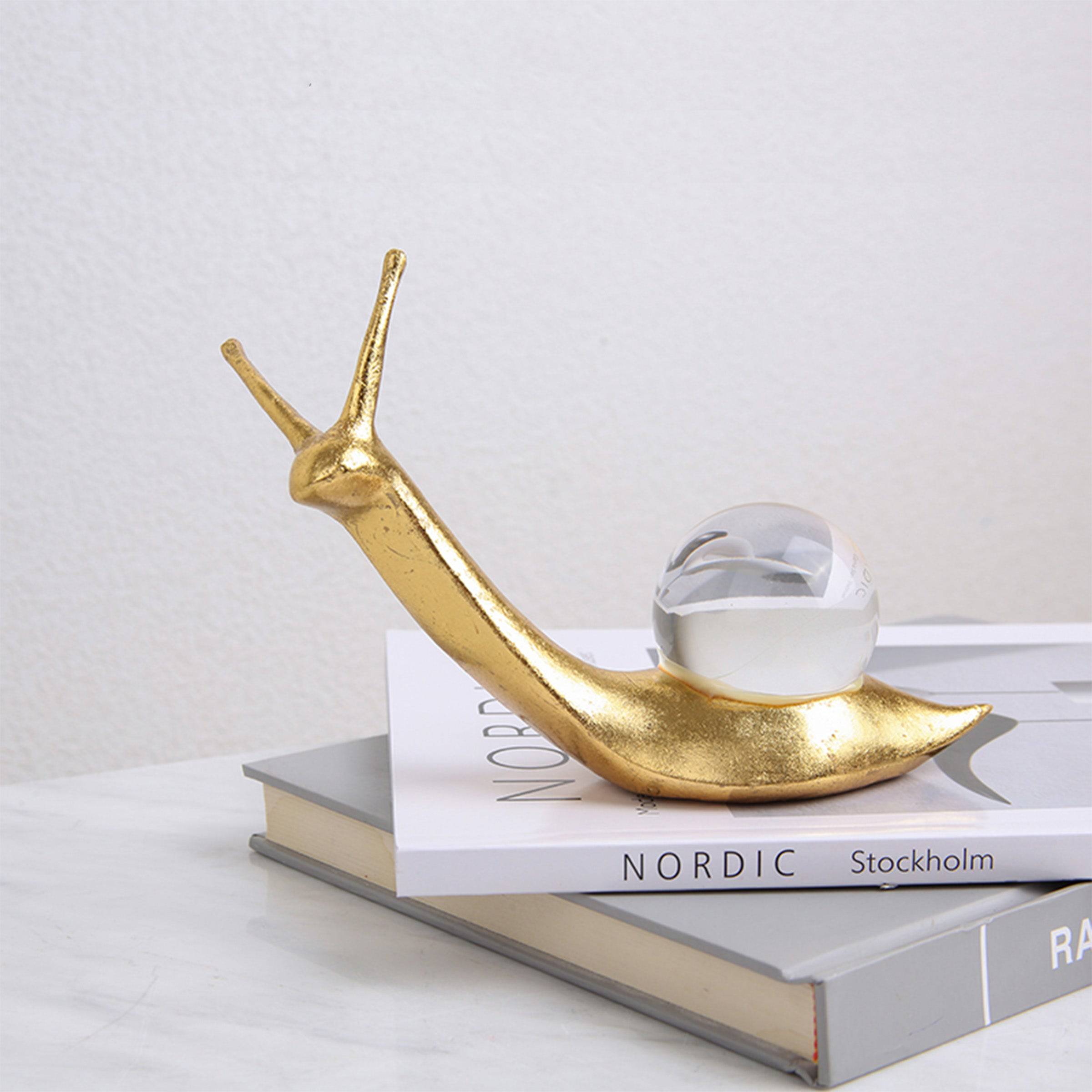 Crystal Snail-A Fa-Sz2002A -  Home Decor Figurines | حلزون كريستال - ebarza Furniture UAE | Shop Modern Furniture in Abu Dhabi & Dubai - مفروشات ايبازرا في الامارات | تسوق اثاث عصري وديكورات مميزة في دبي وابوظبي