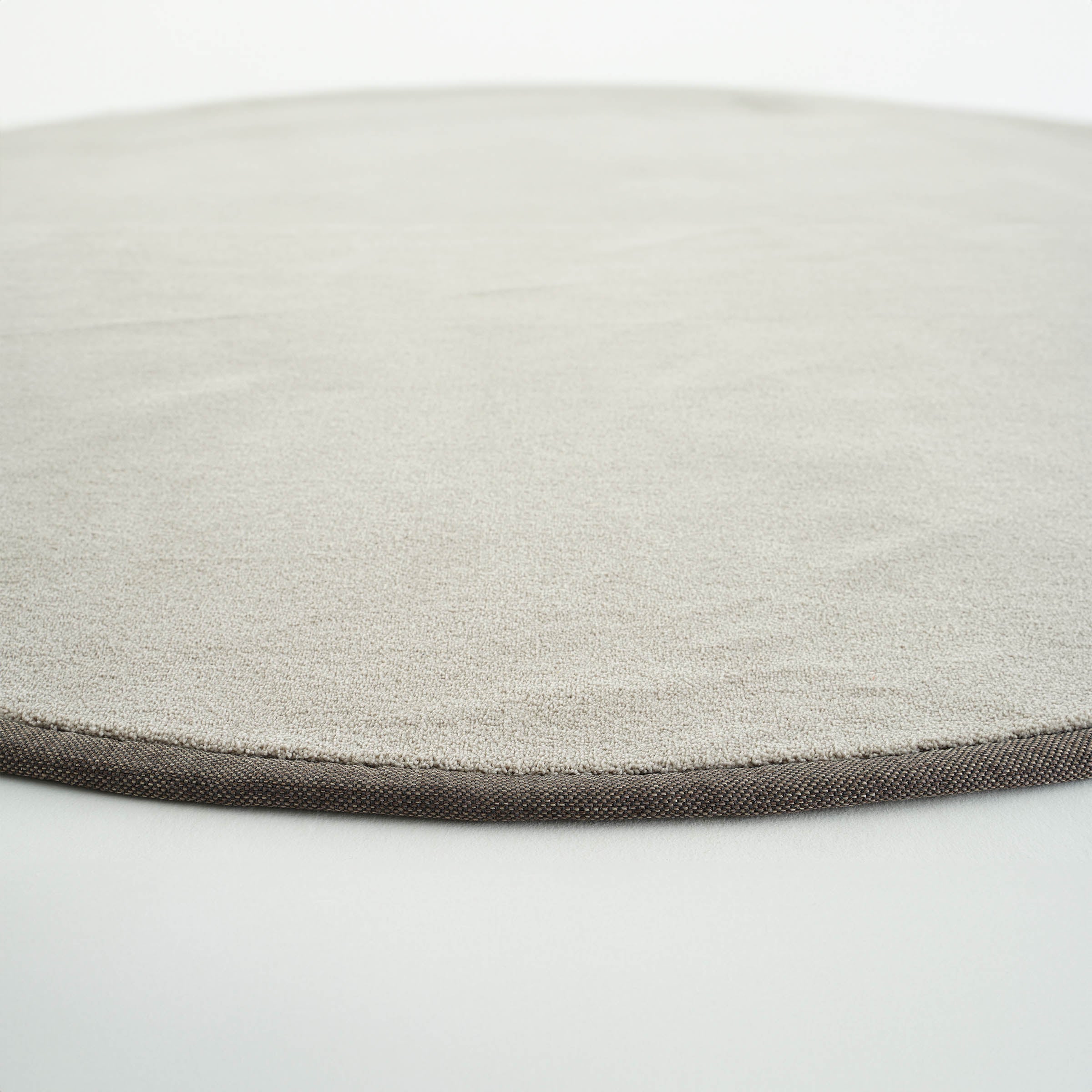 Cool Hali D150 CM Bounty 74 Monterey Rug featuring intricate patterns and soft texture in neutral tones.