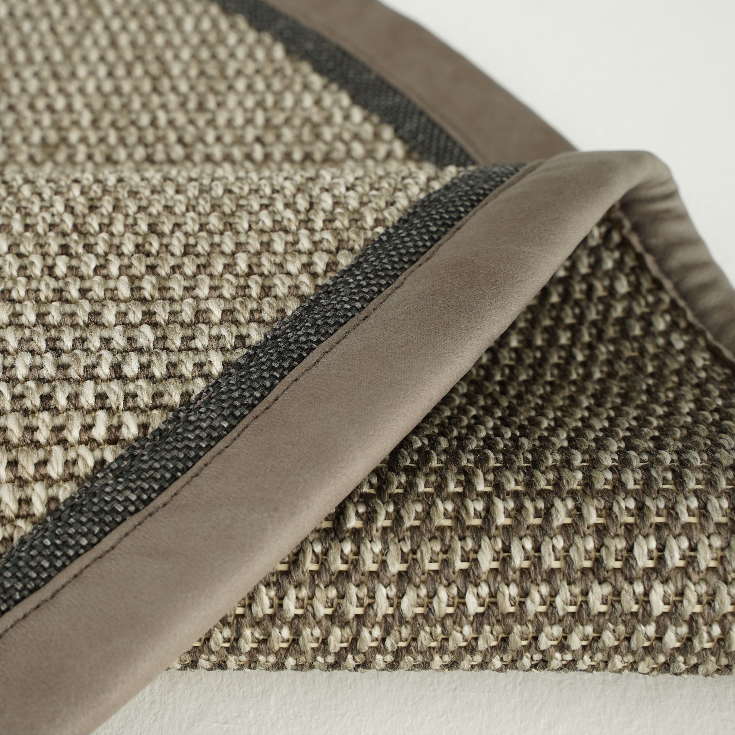 D150 CM SISAL CARPET MONTANA  CH-SSLMTNA-RS -  Rugs - ebarza Furniture UAE | Shop Modern Furniture in Abu Dhabi & Dubai - مفروشات ايبازرا في الامارات | تسوق اثاث عصري وديكورات مميزة في دبي وابوظبي