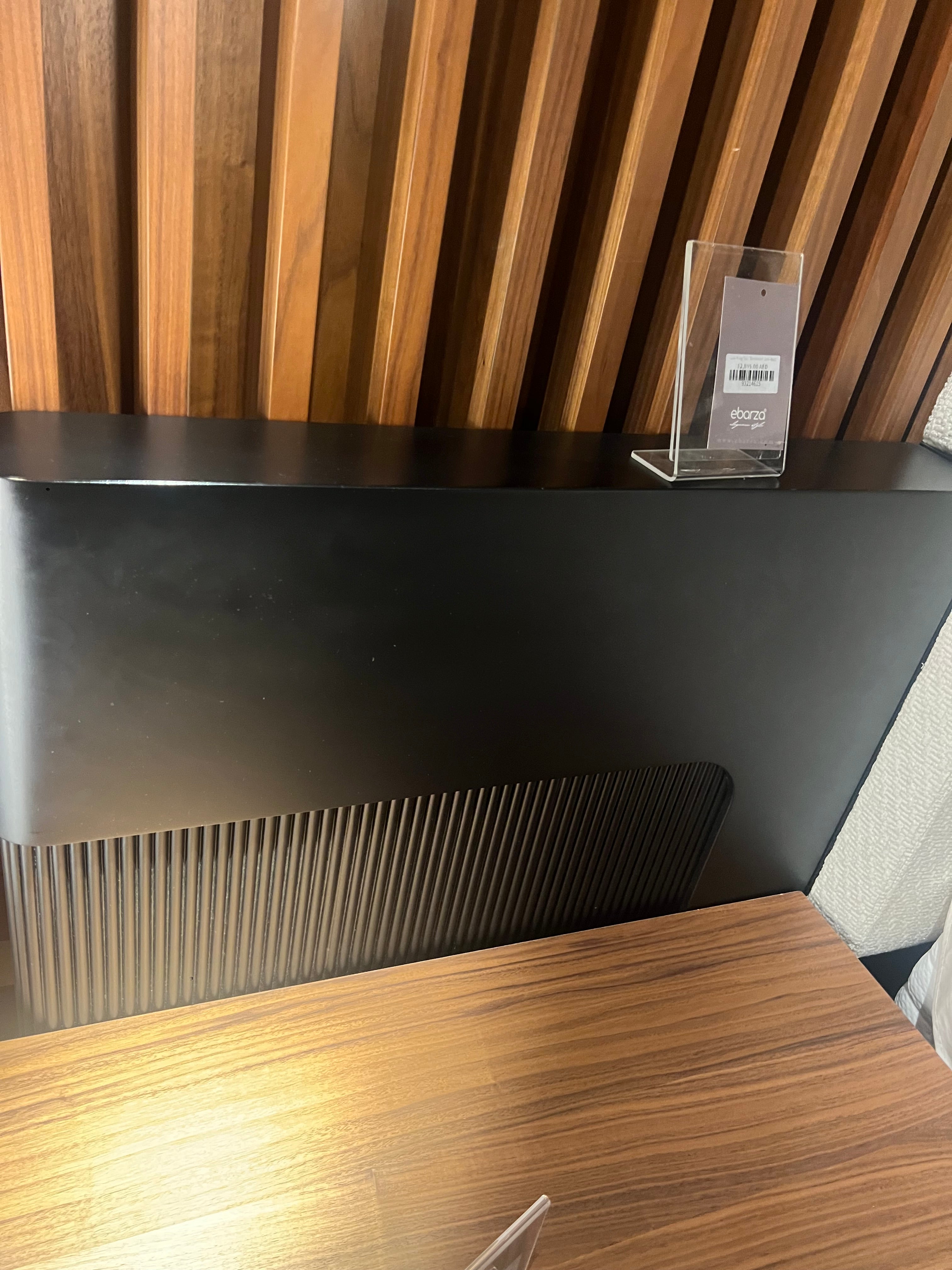 Display Item - Dali King Size Bedstead  Dali-Bed Nakheel -  DISPLAY ITEM - ebarza Furniture UAE | Shop Modern Furniture in Abu Dhabi & Dubai - مفروشات ايبازرا في الامارات | تسوق اثاث عصري وديكورات مميزة في دبي وابوظبي