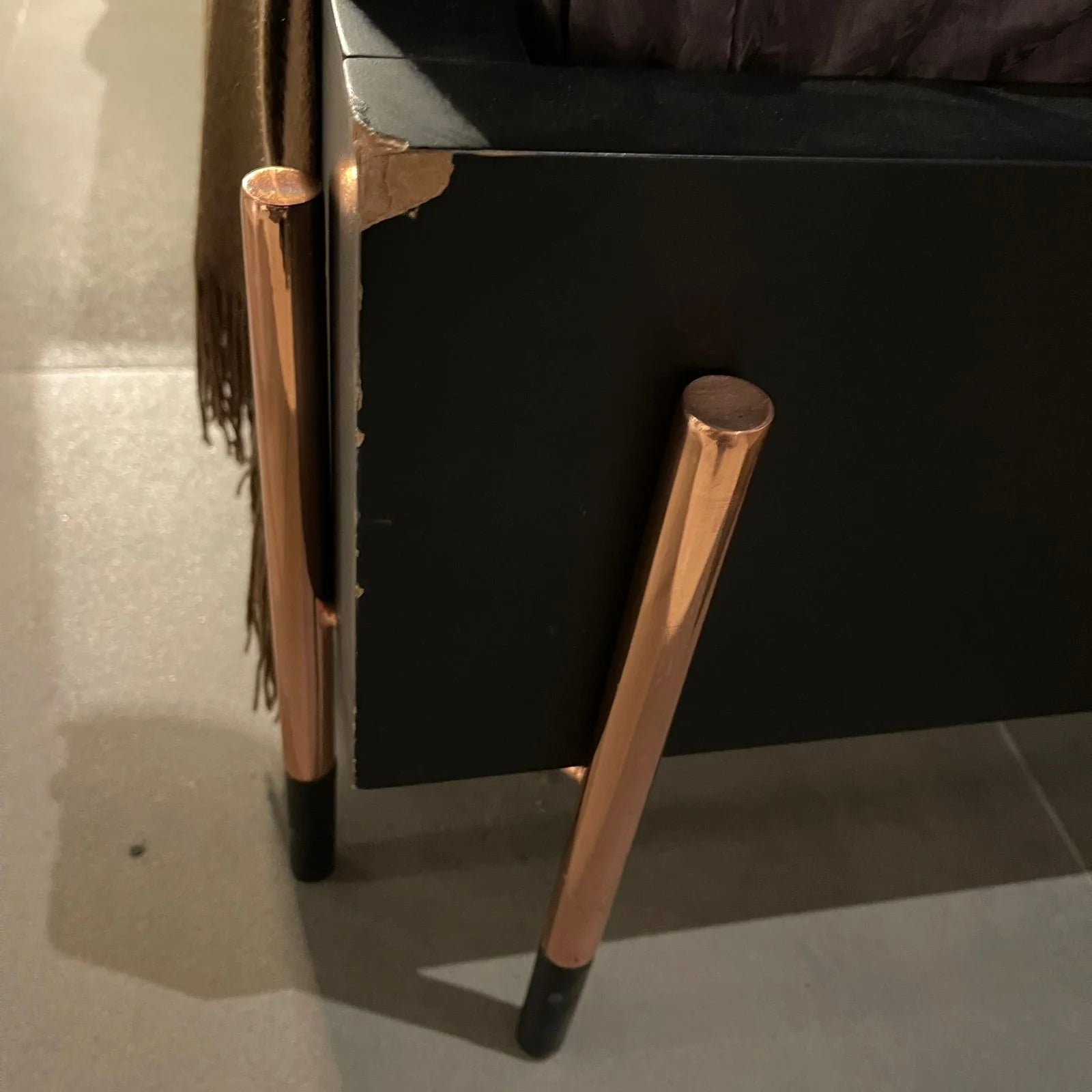 Display of the Dali King Size Bedstead by LODA FURNITURE, showcasing the modern design and frame of the Dali Bed from YAS.