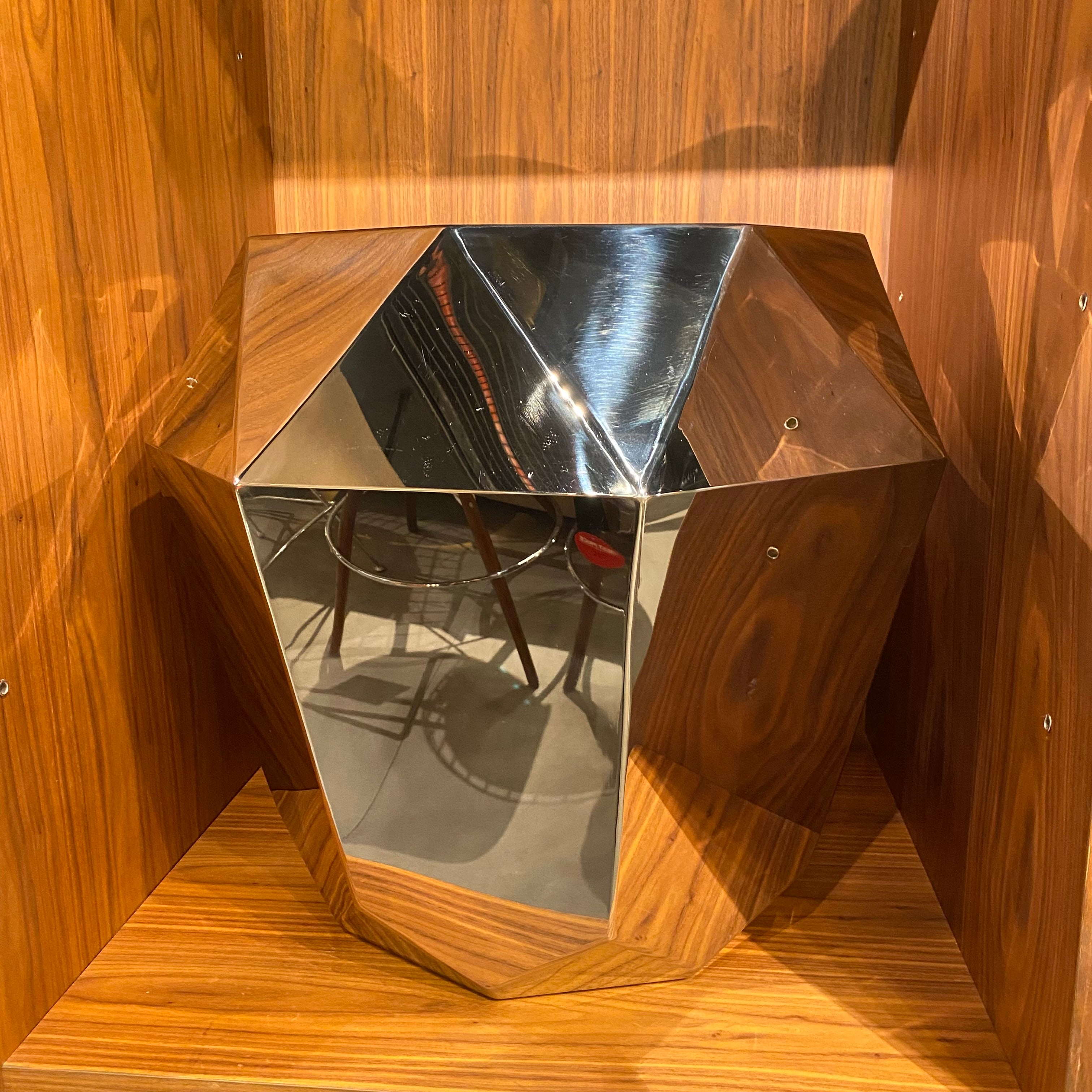Diamond-shaped side table from Beacon, model TG-24-C Nakheel, with a sleek display design and modern aesthetic.