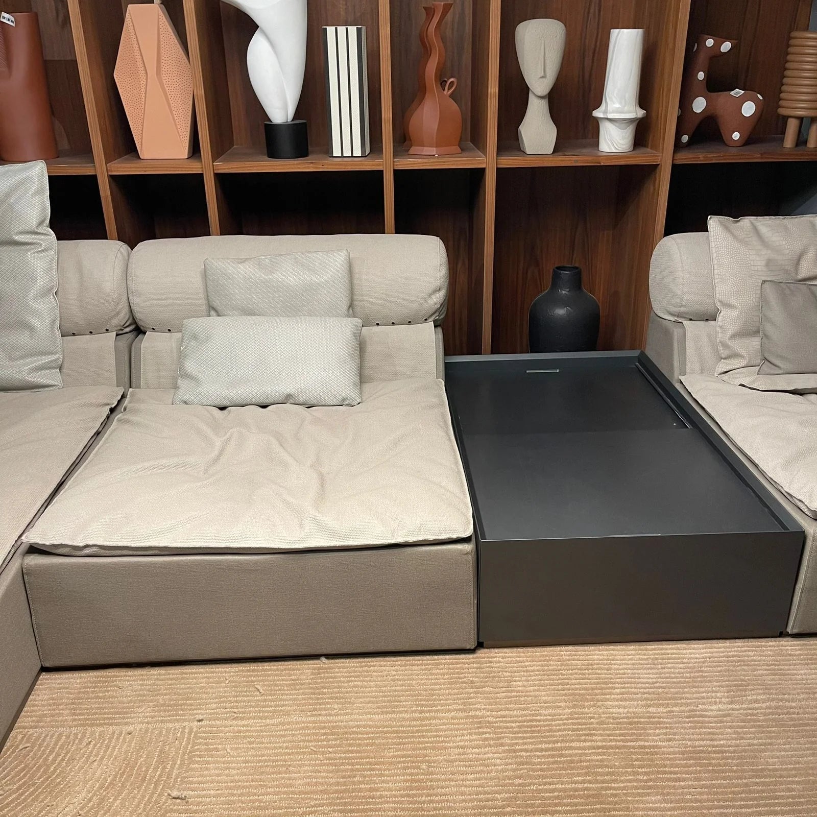 Display image of ebarza Corner Sofa AMBO S80197 by BEACON, showcasing the modern corner sofa with plush seating and neutral upholstery.