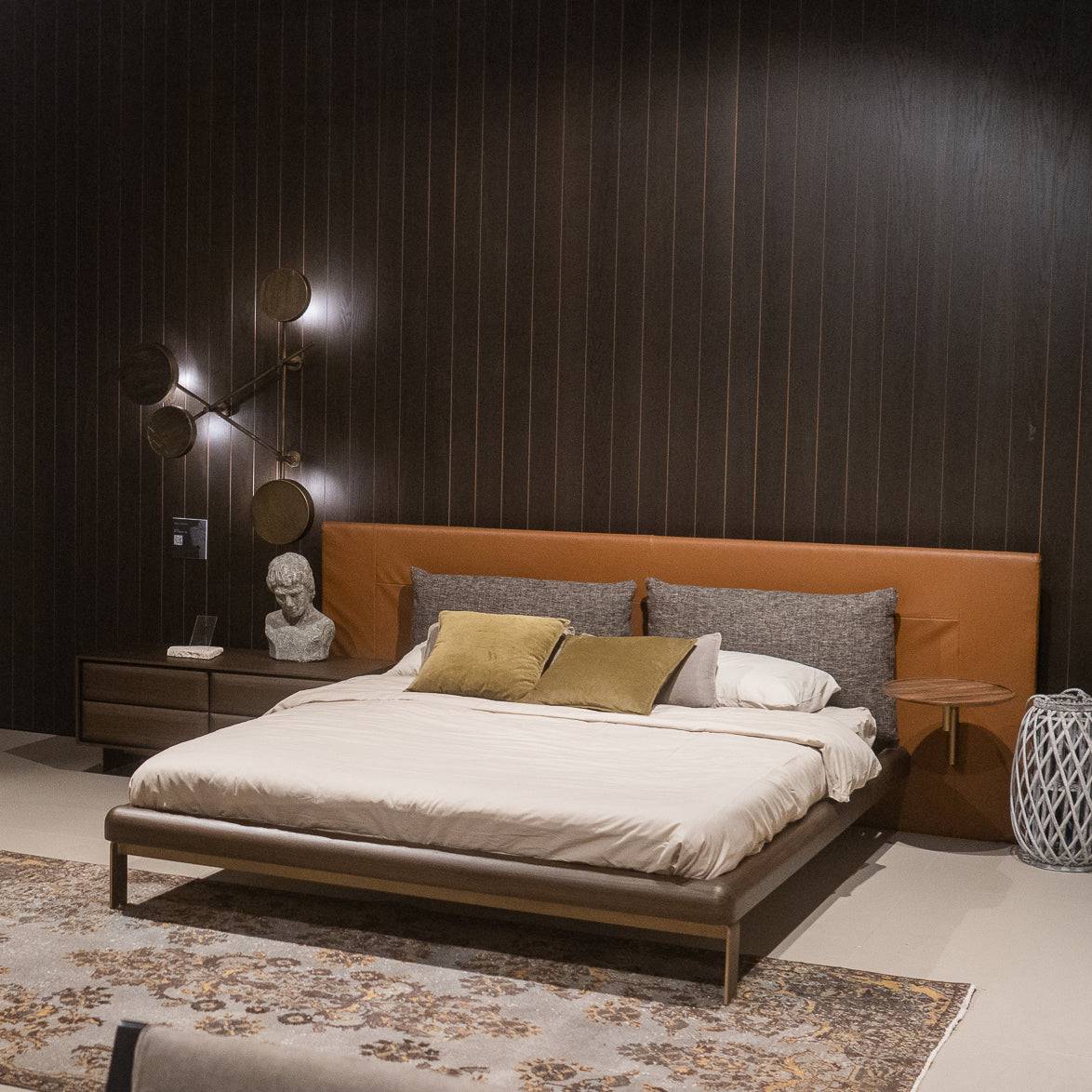 HOMAGE KOLTUK Era King Size Bedstead with wooden frame and elegant design, displayed in a modern bedroom setting.