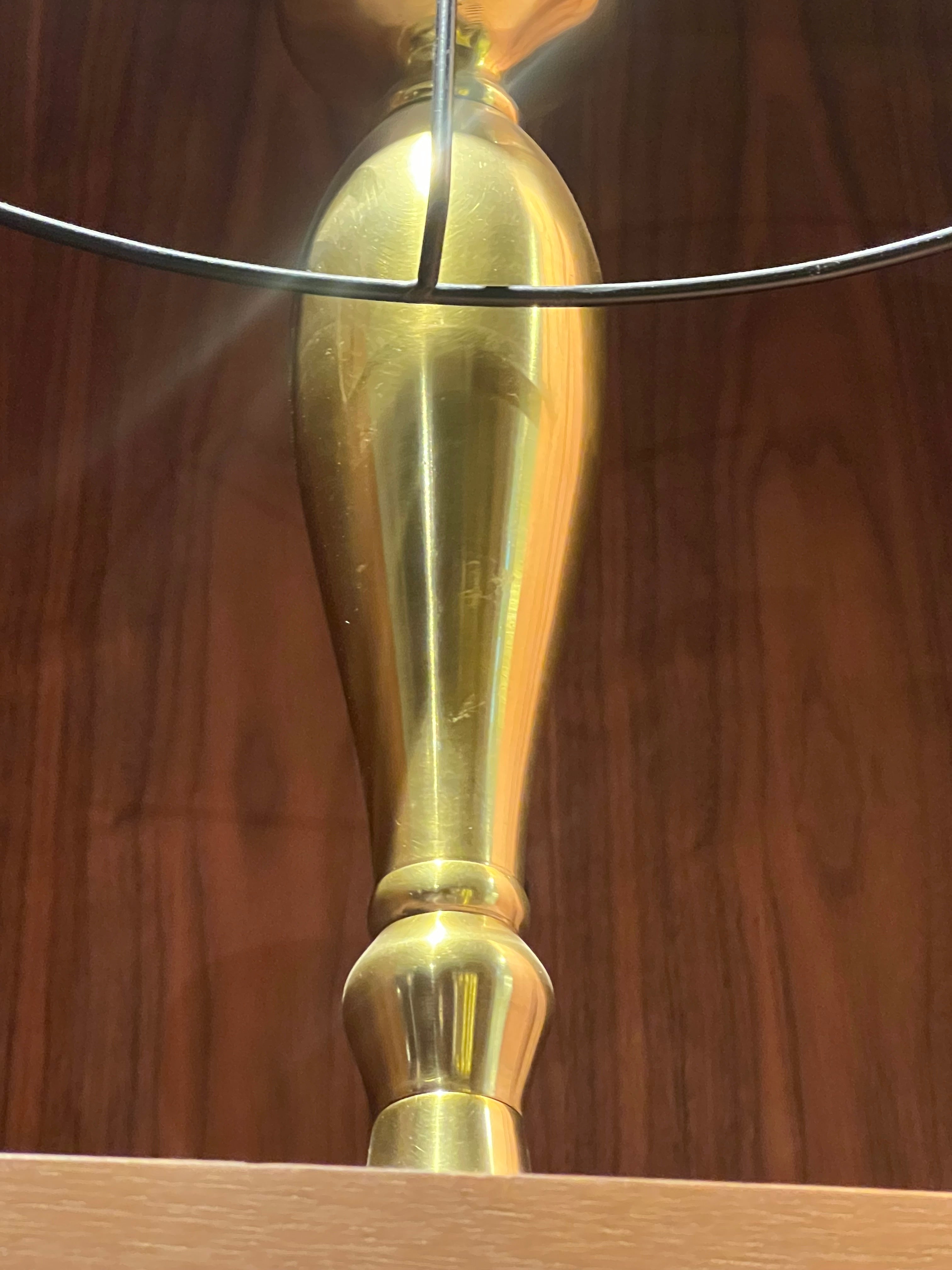 Display Item - Fan-Style Table Clock 14840-02 Nakheel -  DISPLAY ITEM - ebarza Furniture UAE | Shop Modern Furniture in Abu Dhabi & Dubai - مفروشات ايبازرا في الامارات | تسوق اثاث عصري وديكورات مميزة في دبي وابوظبي