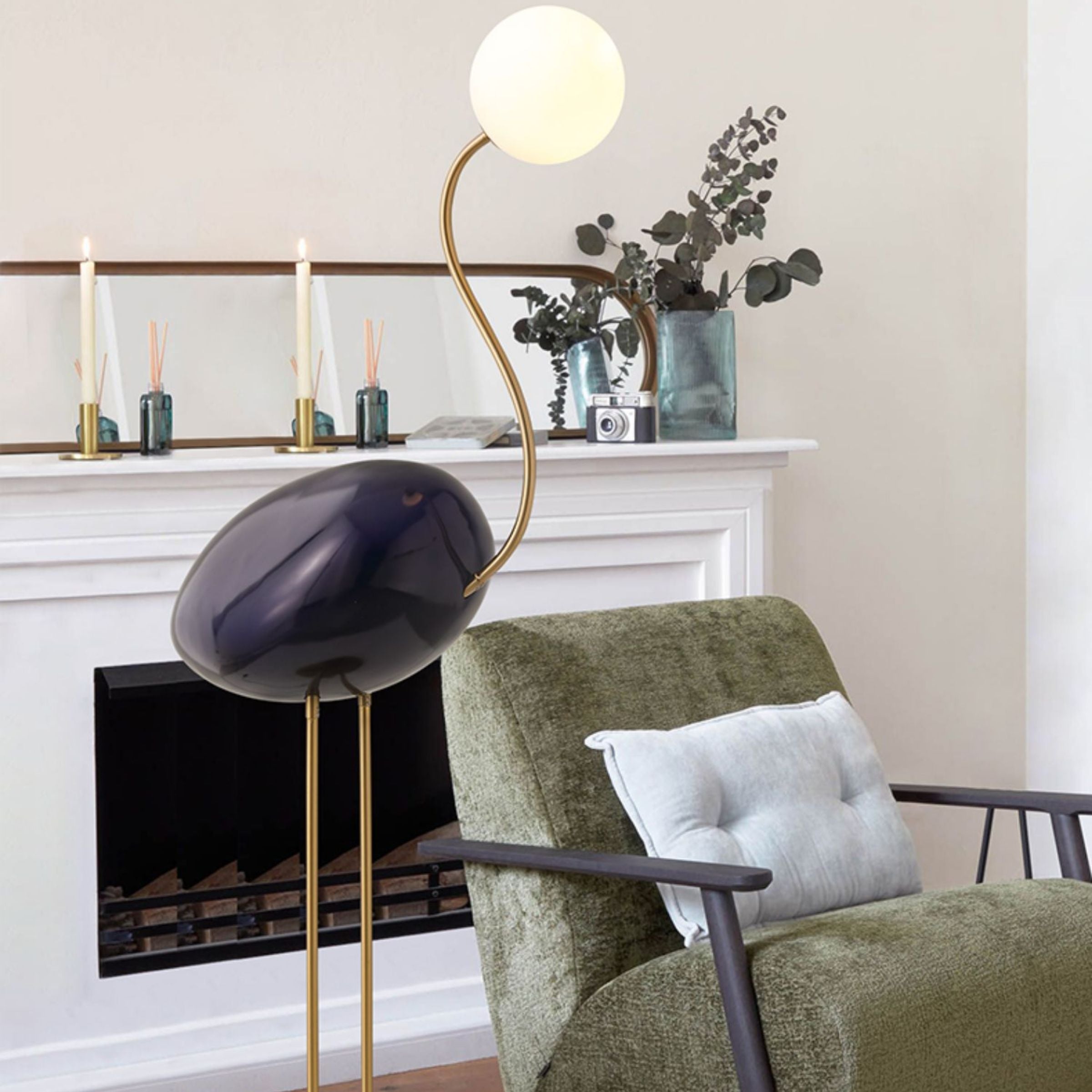 Black Flamingo Floor Lamp by BEACON, stylish modern floor lamp with a sleek flamingo design, ideal for contemporary living spaces.