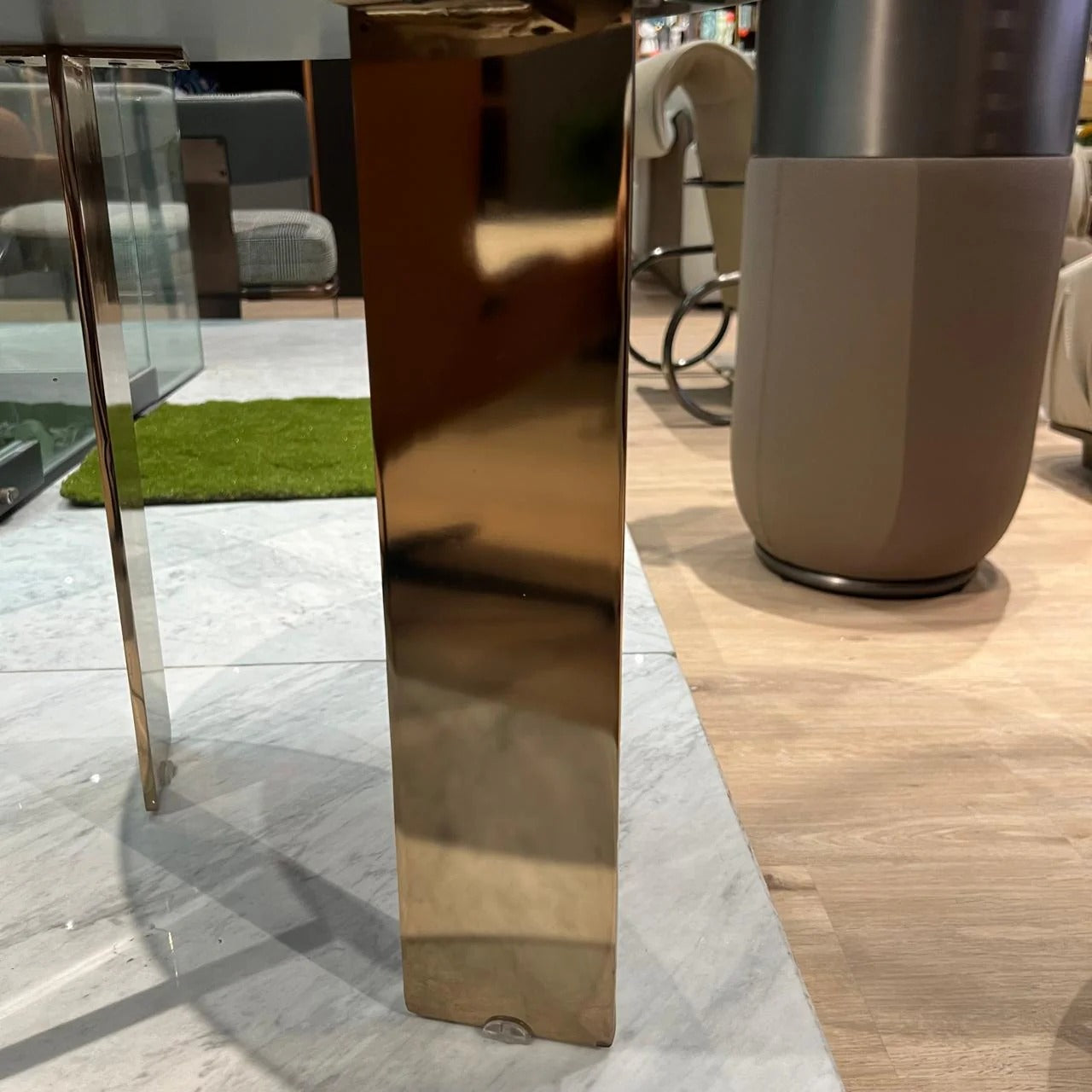 Heritage side table by Saloni, modern display piece with wooden finish, showcasing its sleek design and craftsmanship.