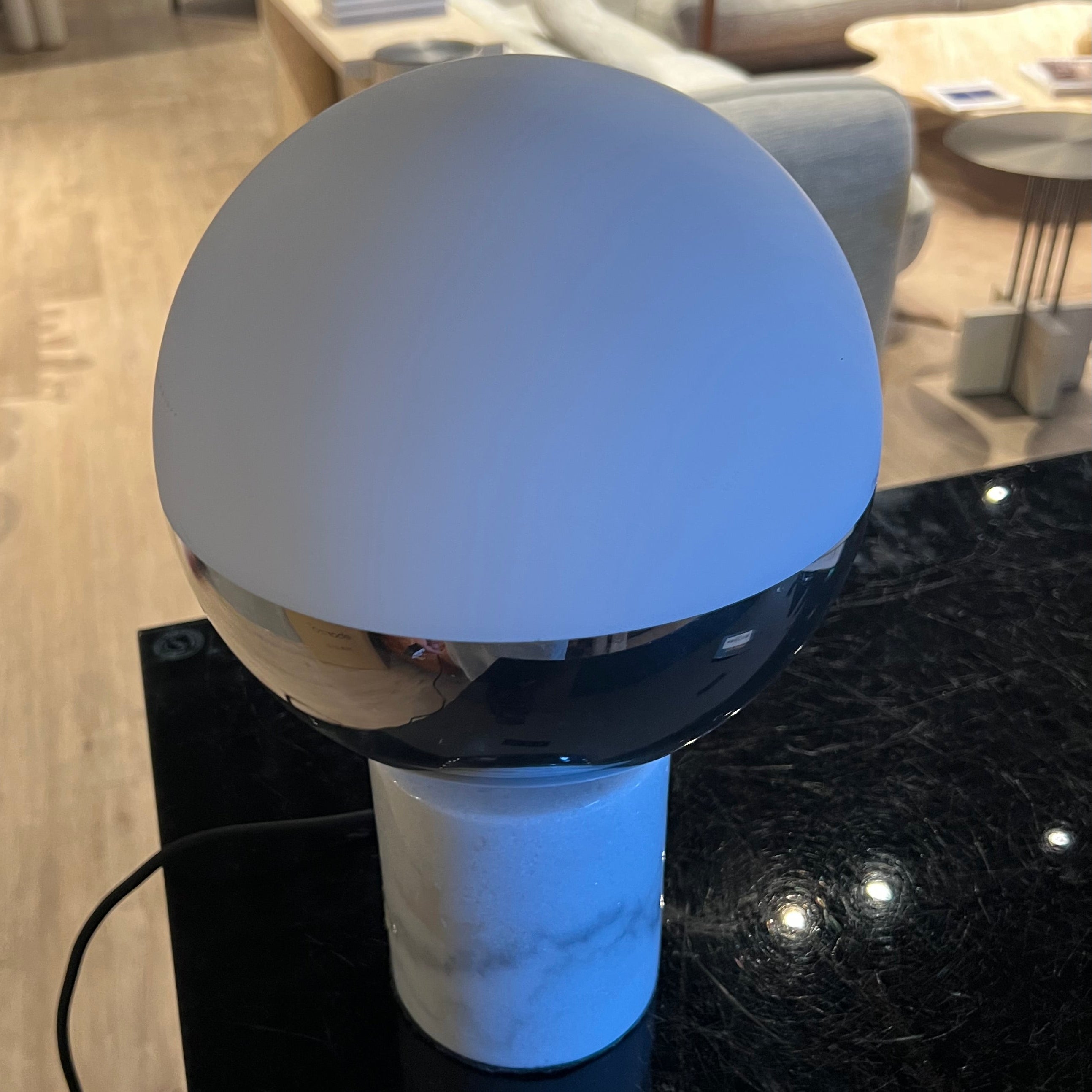 Display Item - Marble Table Lamp Cy-New-051-C Nakheel -  DISPLAY ITEM - ebarza Furniture UAE | Shop Modern Furniture in Abu Dhabi & Dubai - مفروشات ايبازرا في الامارات | تسوق اثاث عصري وديكورات مميزة في دبي وابوظبي