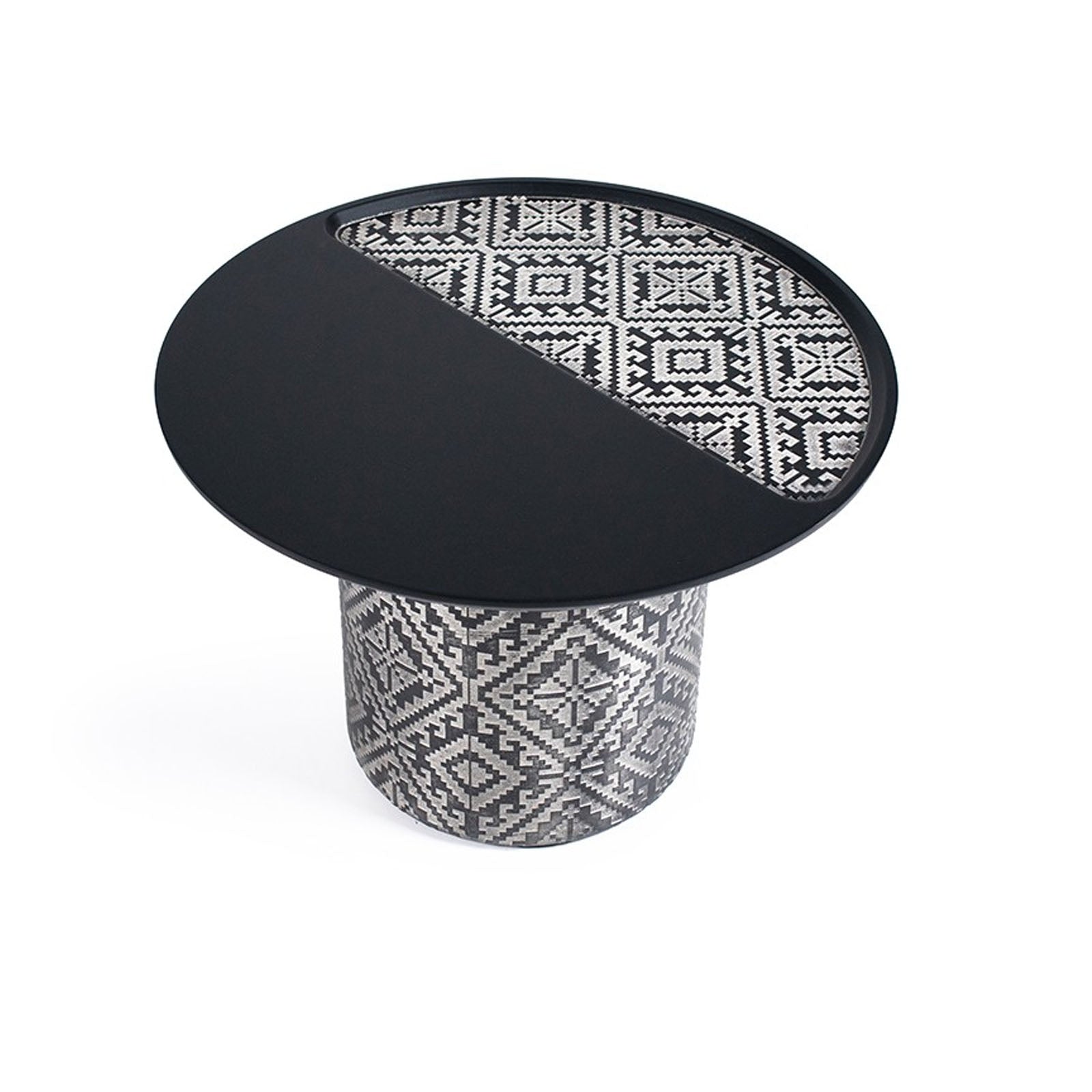 Display image of Nills Furniture Design Motif Side Table with intricate wooden pattern and modern design.