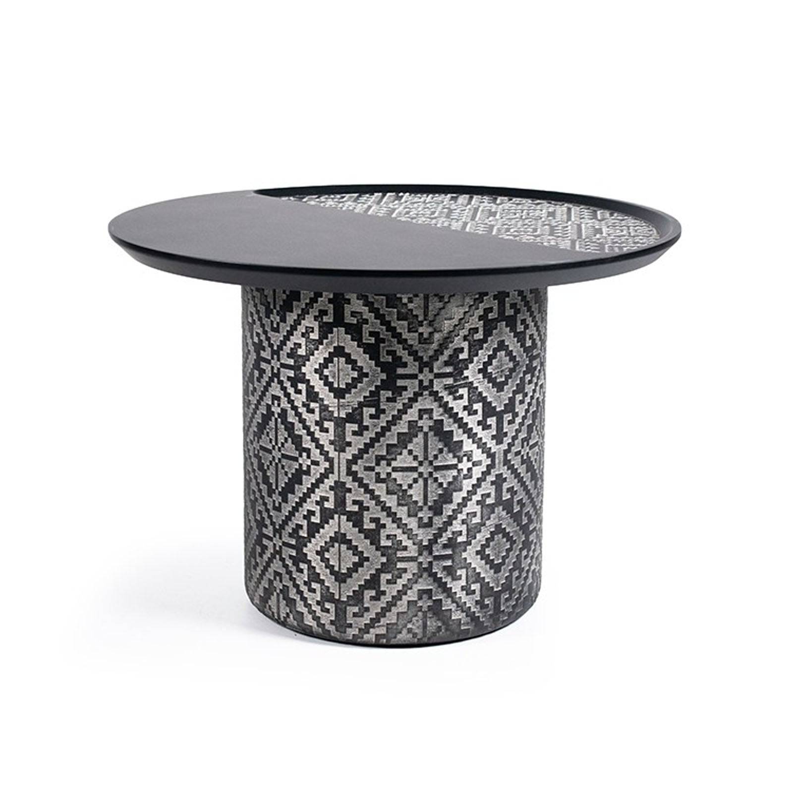 Nills Furniture Design Motif Side Table with modern wooden design and geometric pattern, displayed as a stylish side table.