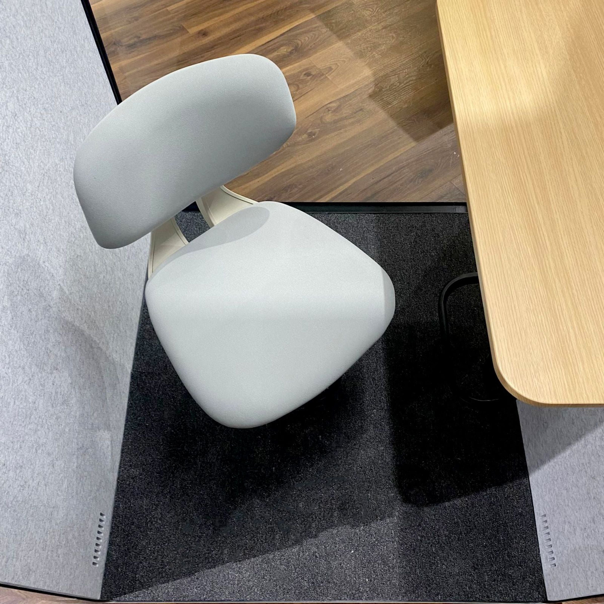 Display Item - Multifunction Soundproof office booth SUPERBOX-SLYAS -  DISPLAY ITEM - ebarza Furniture UAE | Shop Modern Furniture in Abu Dhabi & Dubai - مفروشات ايبازرا في الامارات | تسوق اثاث عصري وديكورات مميزة في دبي وابوظبي