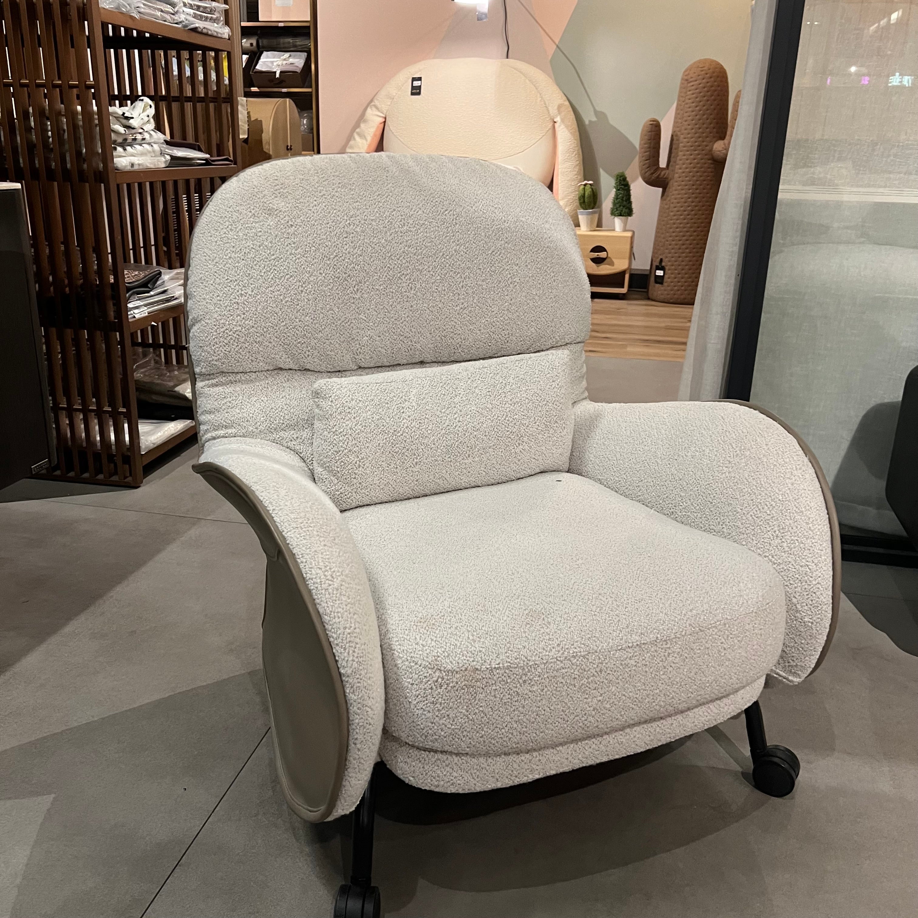 Display Item - New Metz Lounge Chair Lc063 Nakheel -  DISPLAY ITEM - ebarza Furniture UAE | Shop Modern Furniture in Abu Dhabi & Dubai - مفروشات ايبازرا في الامارات | تسوق اثاث عصري وديكورات مميزة في دبي وابوظبي